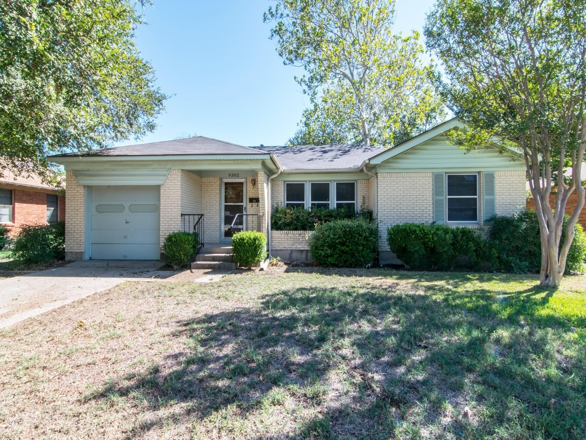 9302 Piper Lane Dallas TX 75228