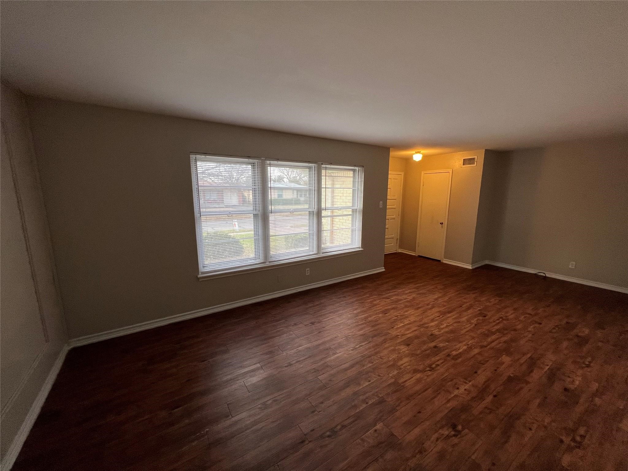 9302 Piper Lane Dallas TX 75228