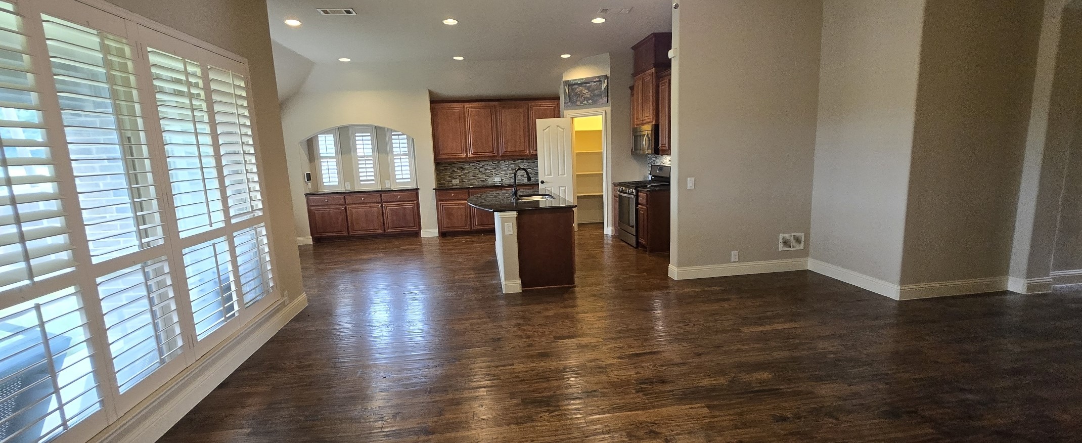 2323 Tawny Owl Road Grand Prairie TX 75052