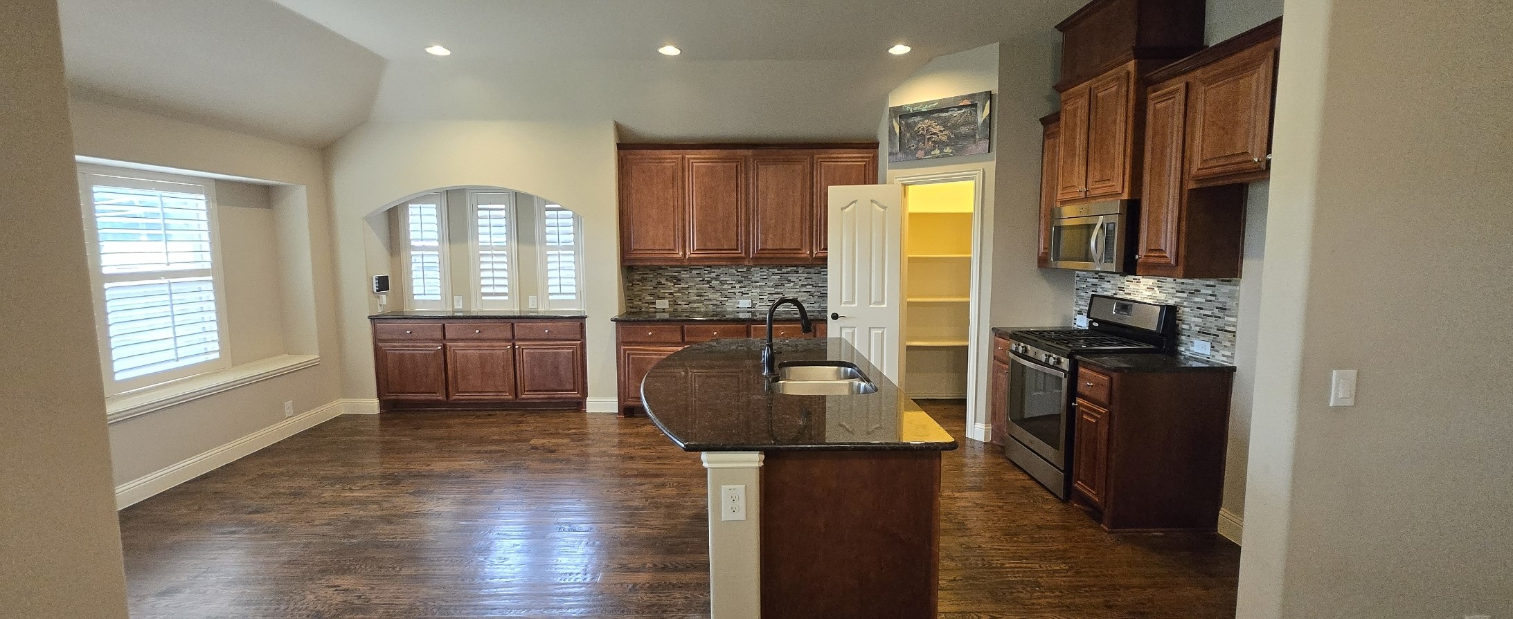 2323 Tawny Owl Road Grand Prairie TX 75052