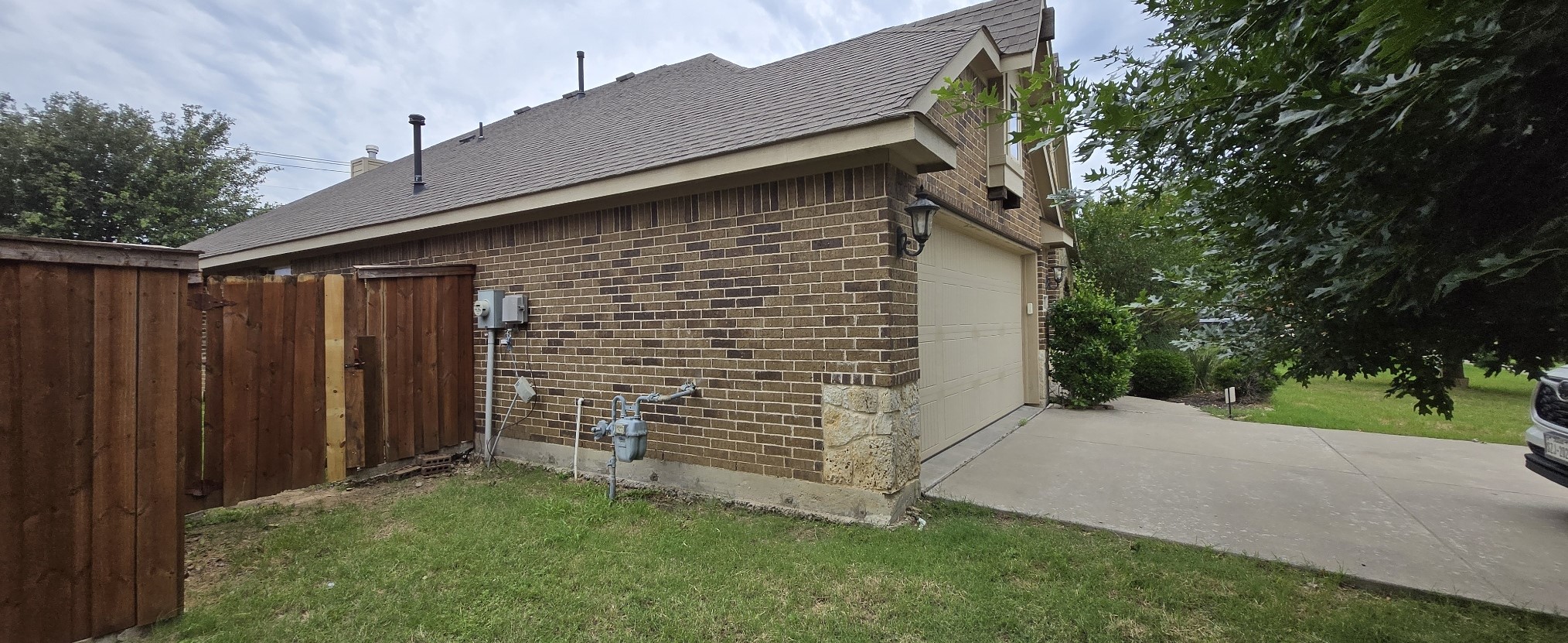 2323 Tawny Owl Road Grand Prairie TX 75052