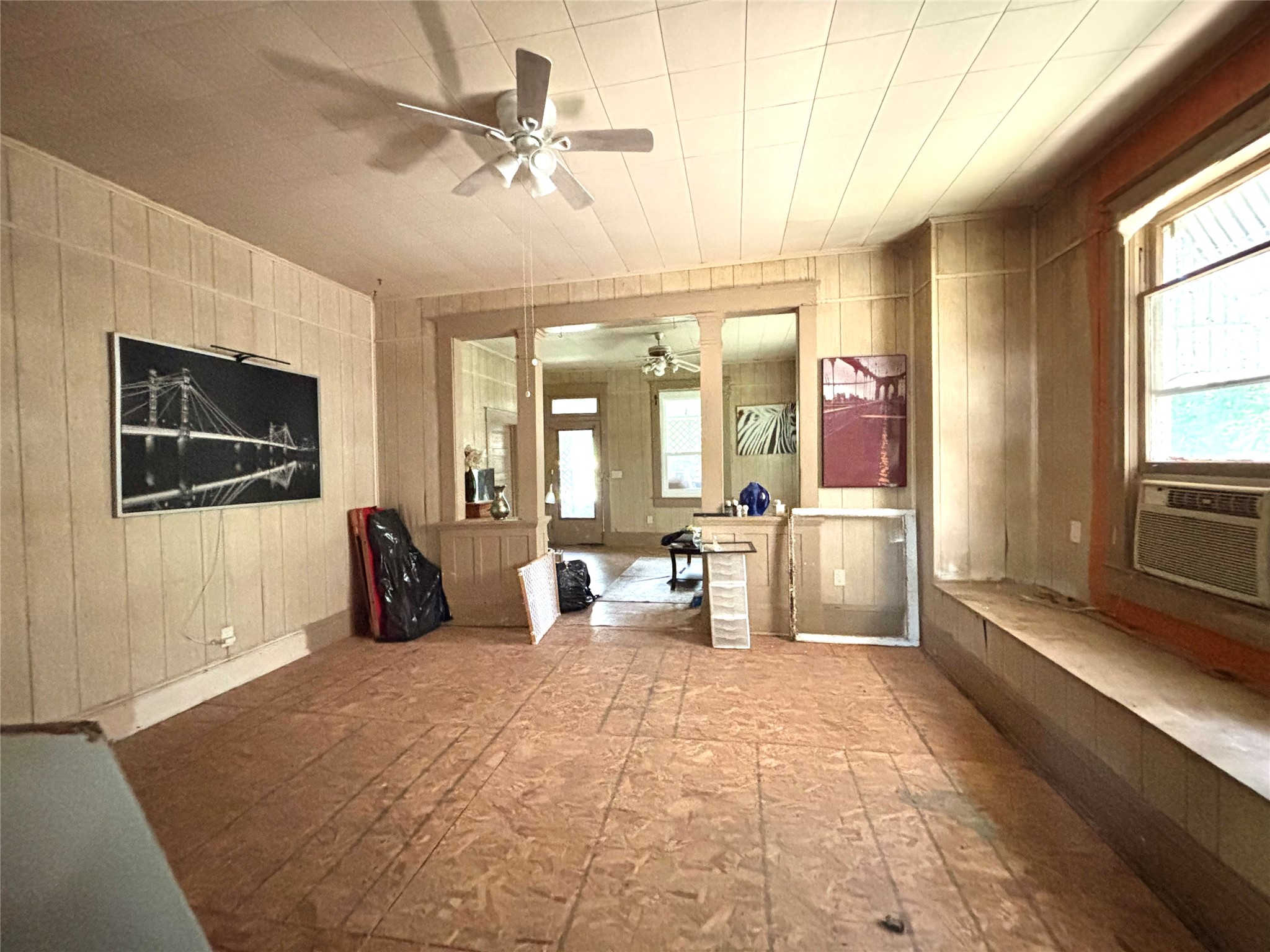 504 Brown Avenue Paris TX 75460