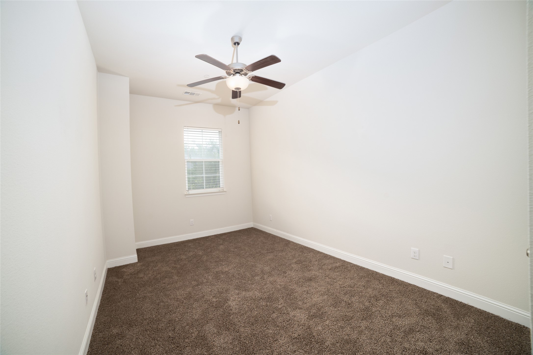 293 Ferndale Street Lewisville TX 75056