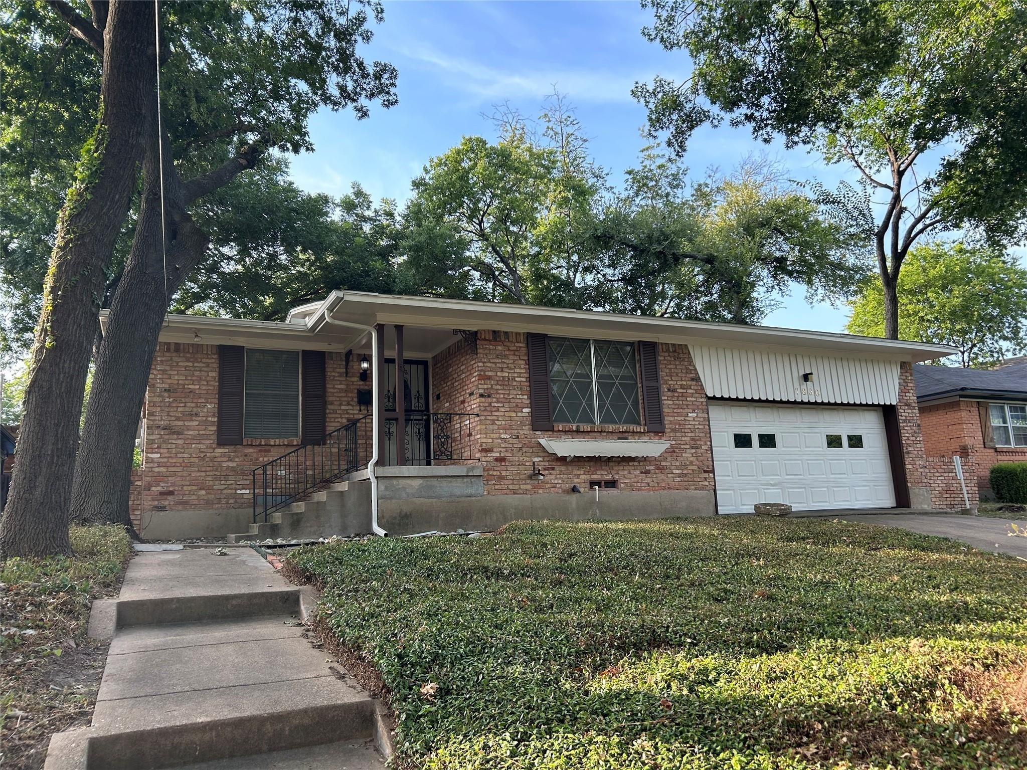 7830 Claremont Drive Dallas TX 75228