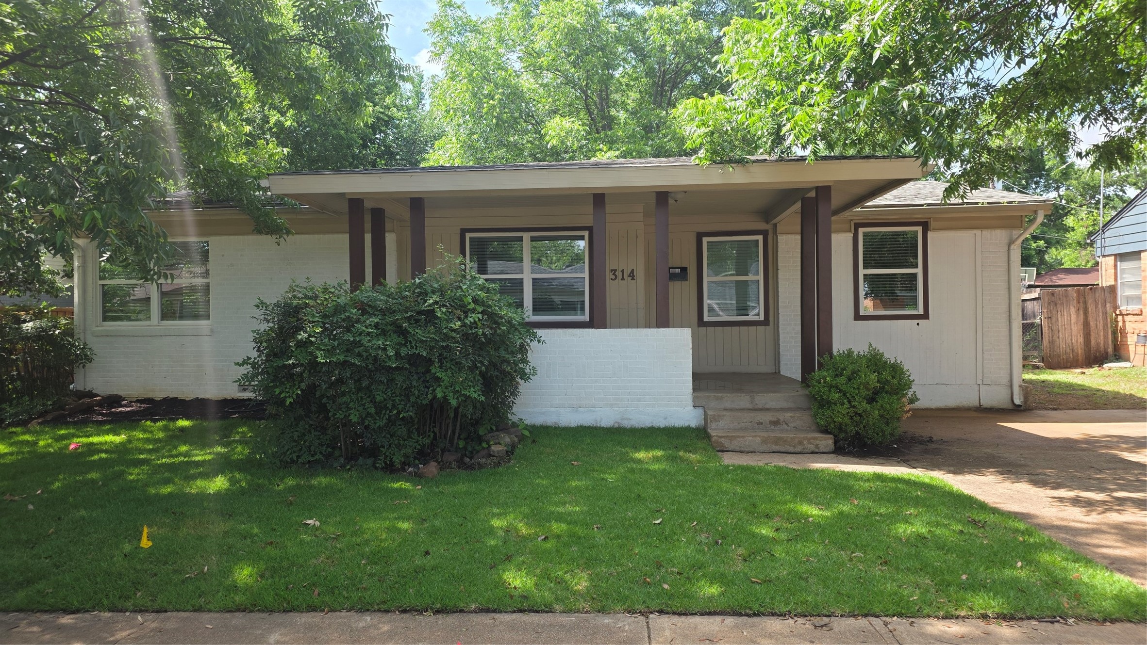 314 16th Street W Irving TX 75060