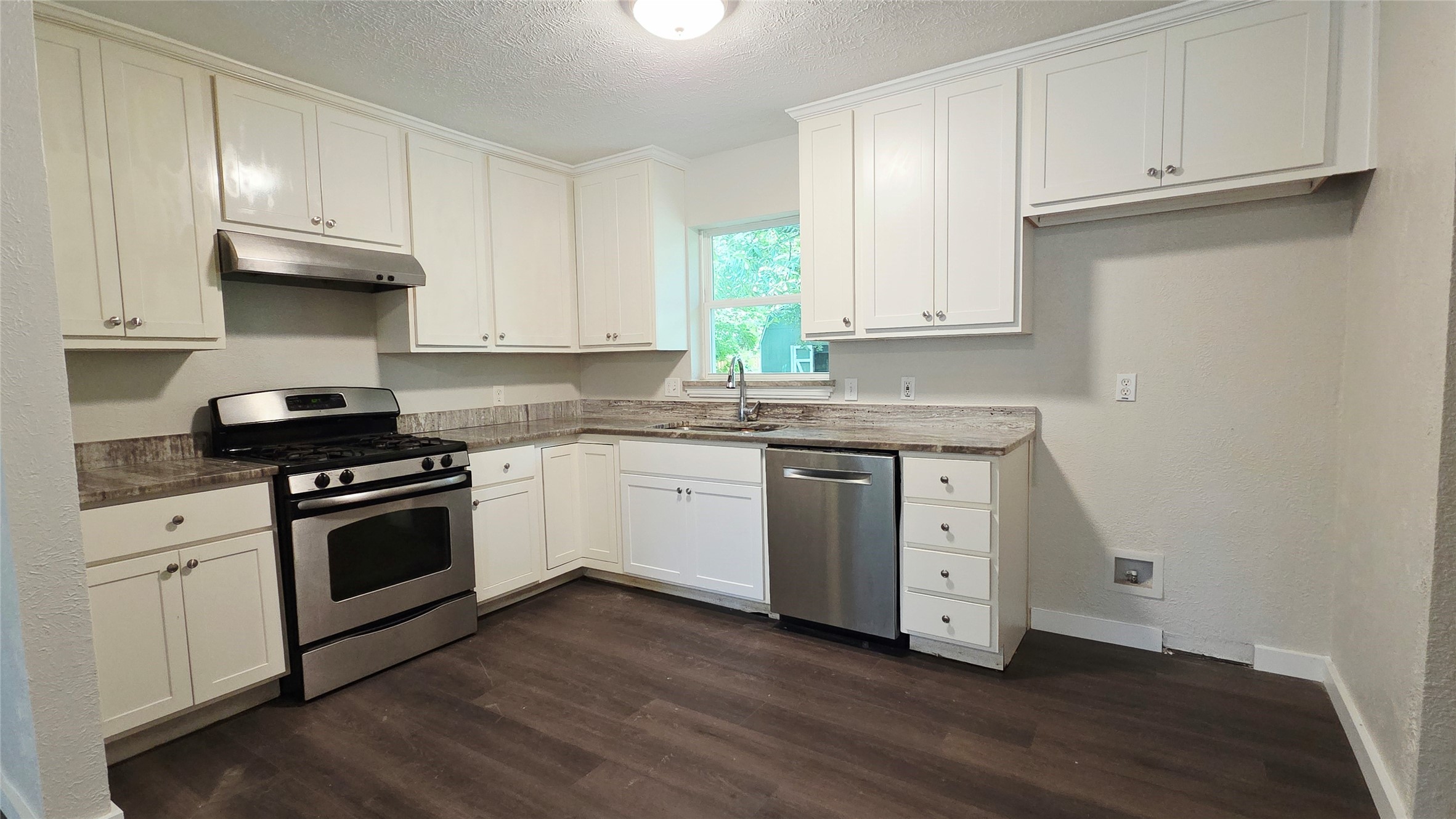314 16th Street W Irving TX 75060
