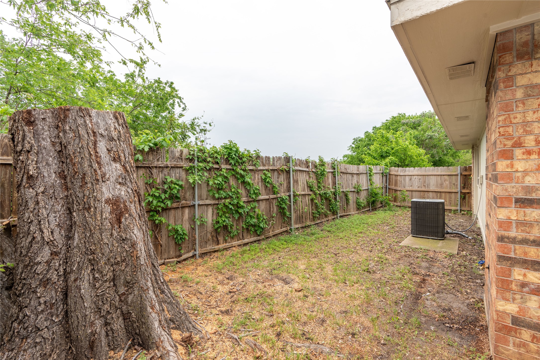 5417 Knollridge Drive Garland TX 75043