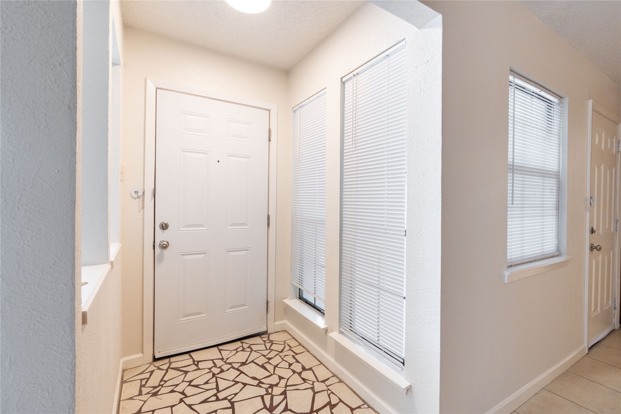5417 Knollridge Drive Garland TX 75043