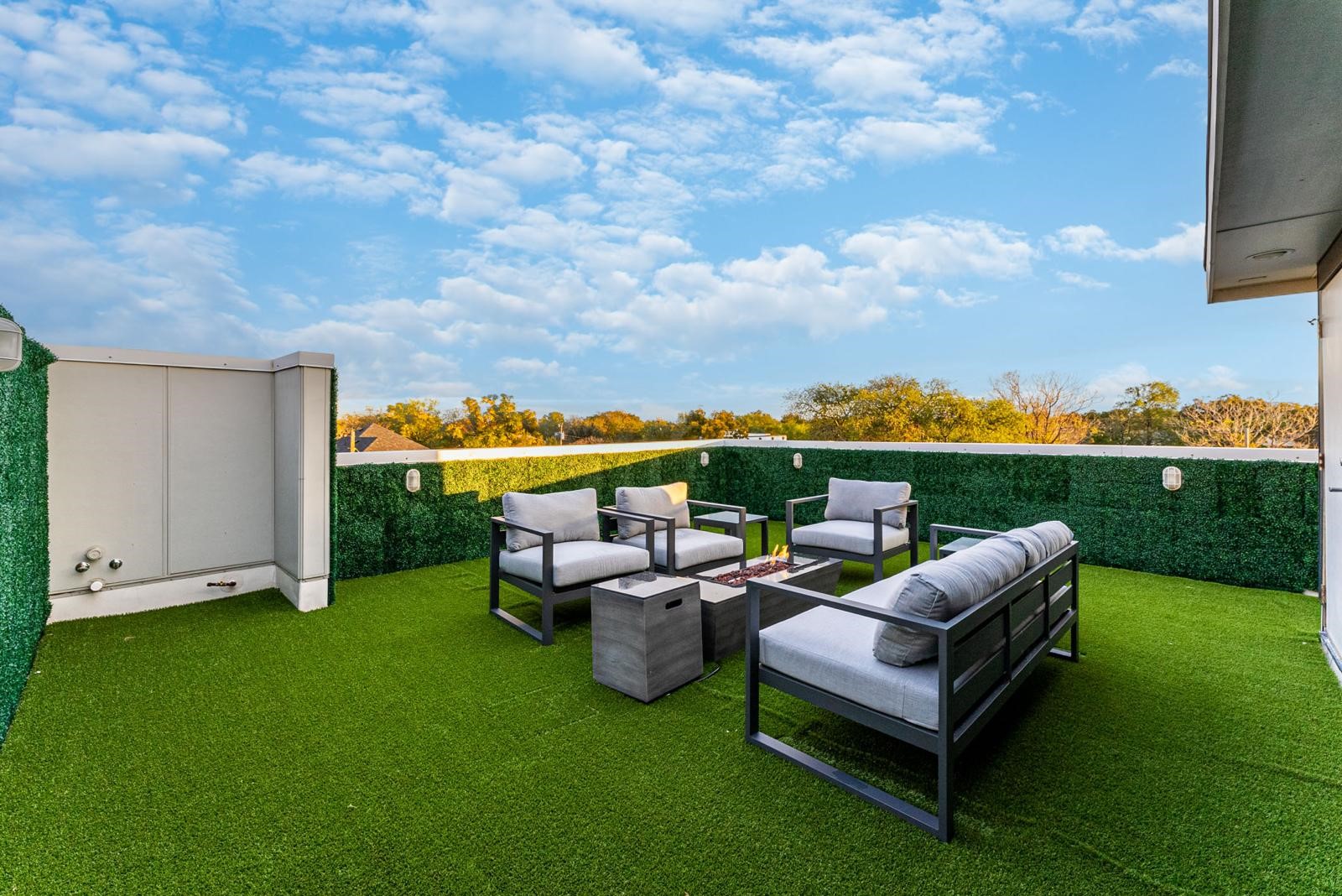 4013 Ivanhoe Lane Dallas TX 75212