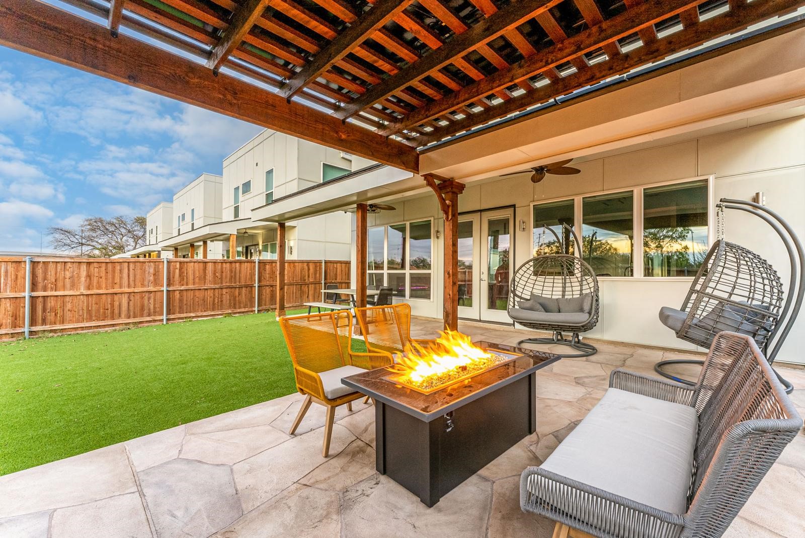 4013 Ivanhoe Lane Dallas TX 75212