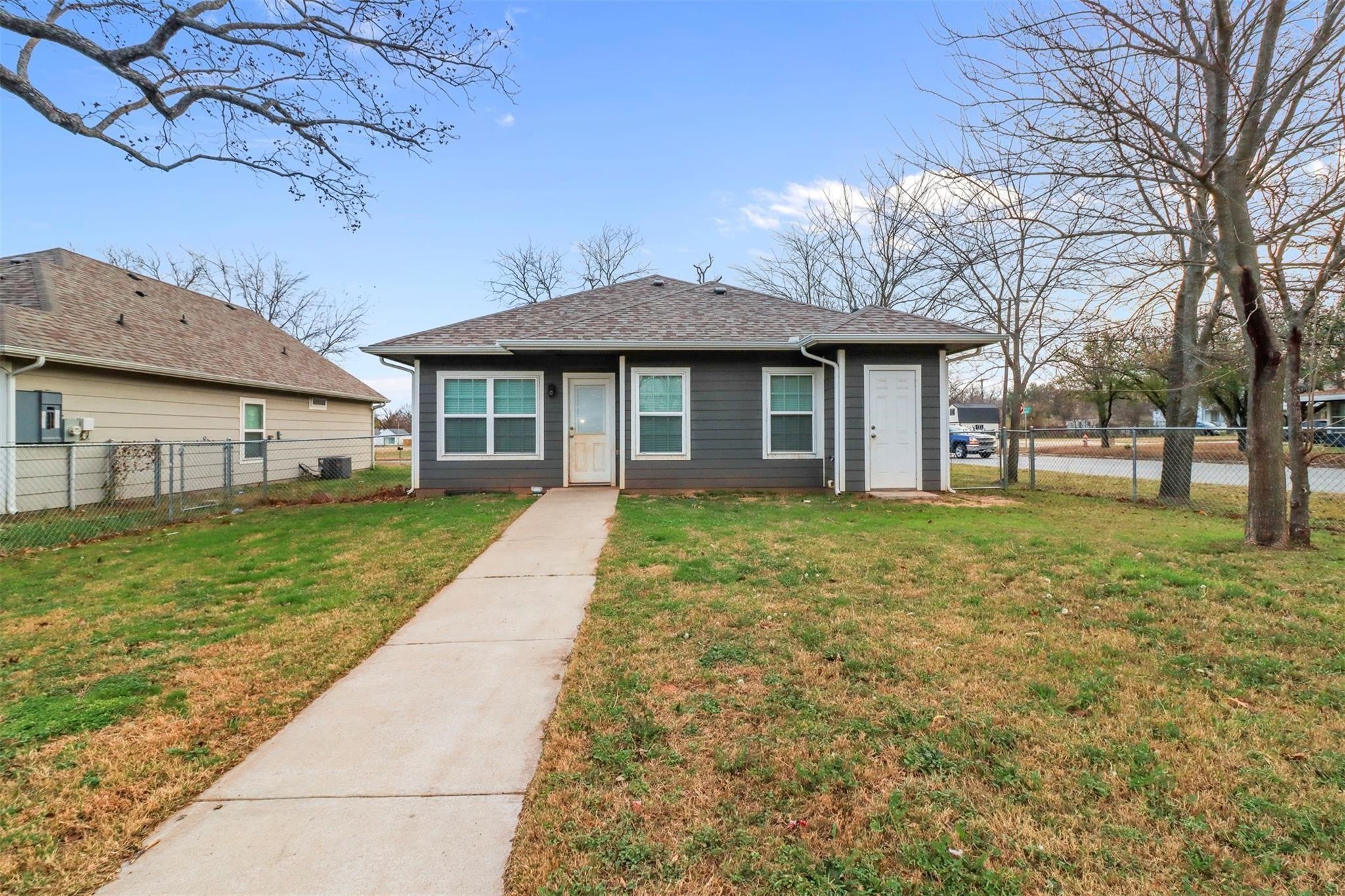 731 W Morton Street Denison TX 75020