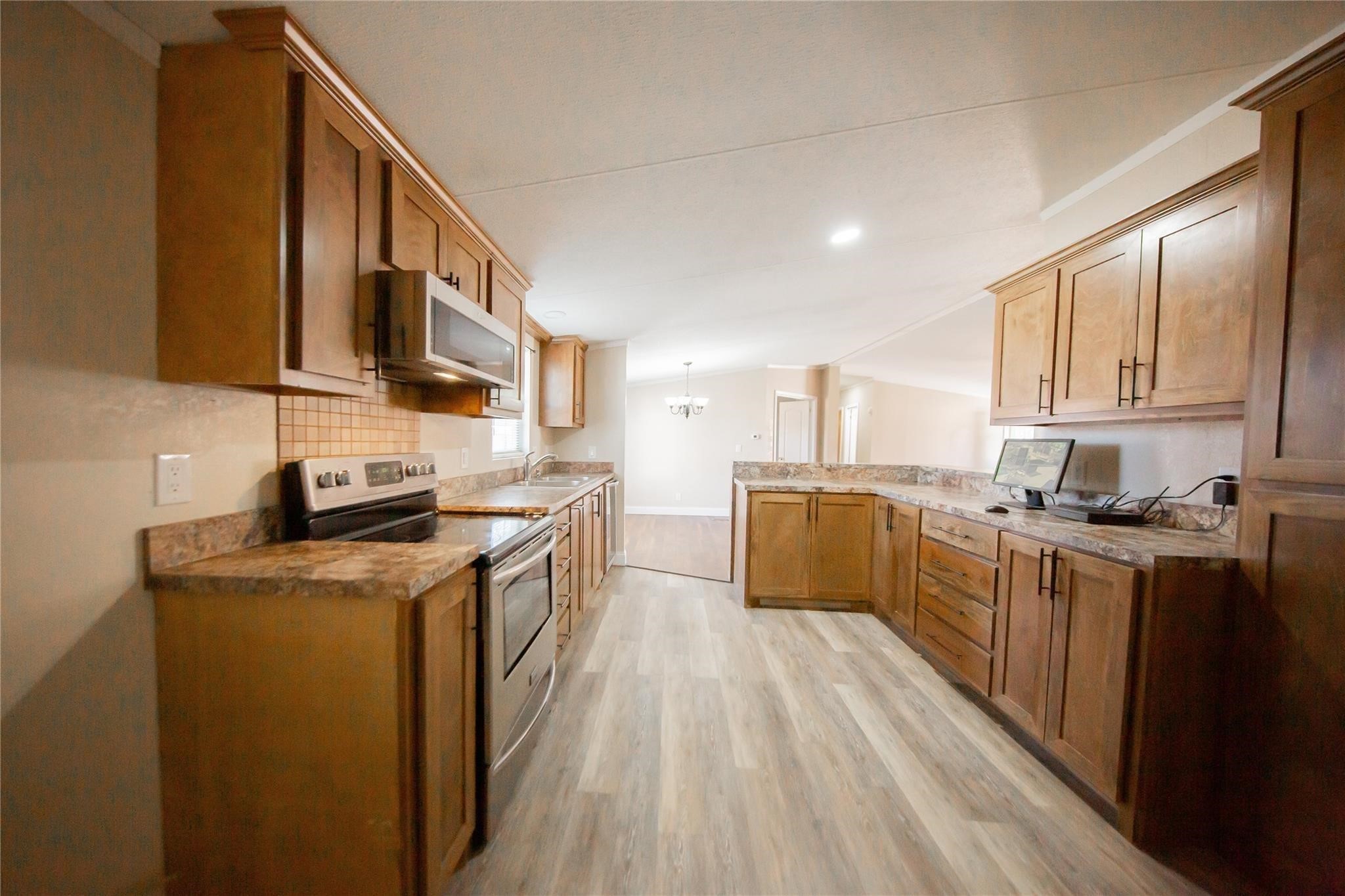 153 Alice Springs Lane Weatherford TX 76085