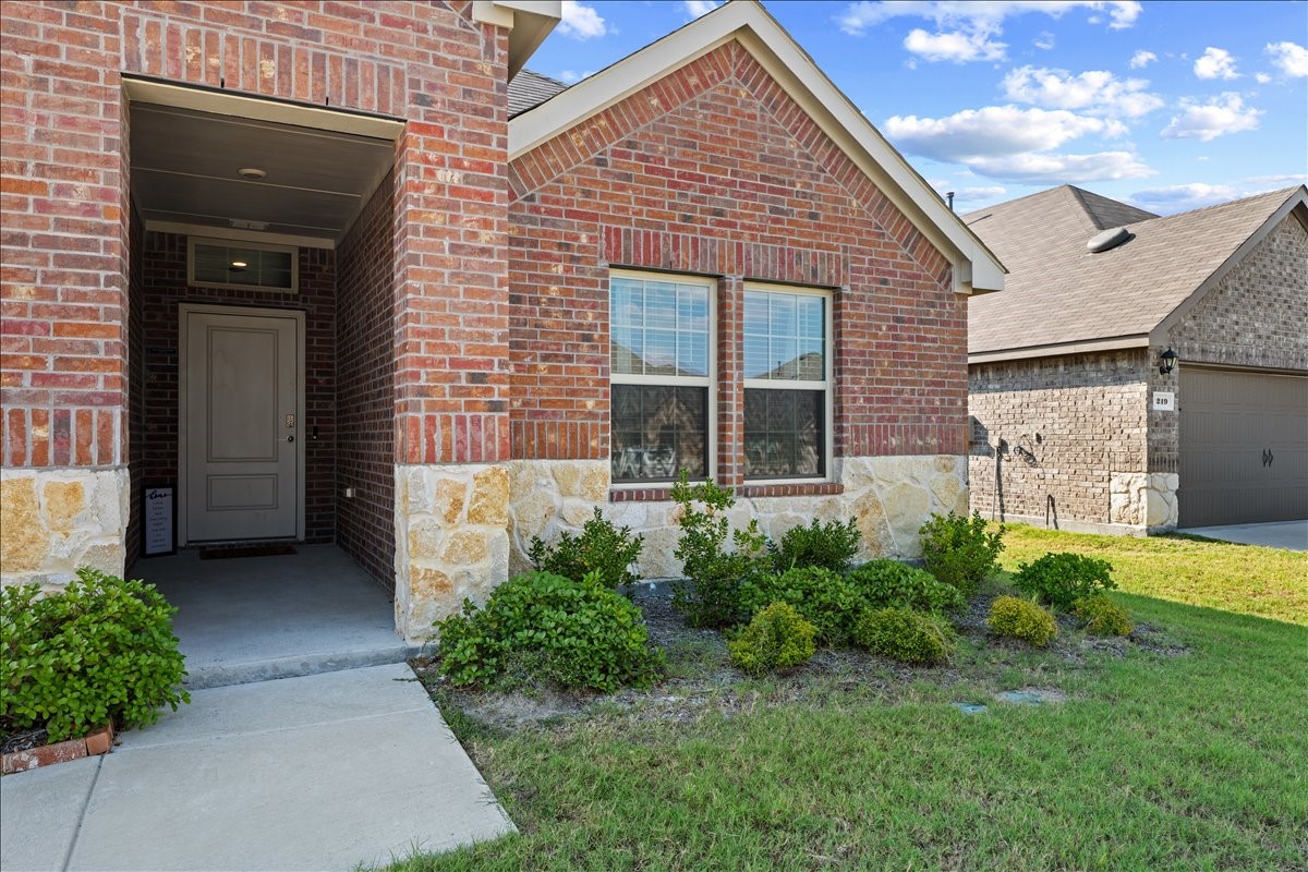 217 Redbarn Caddo Mills TX 75135