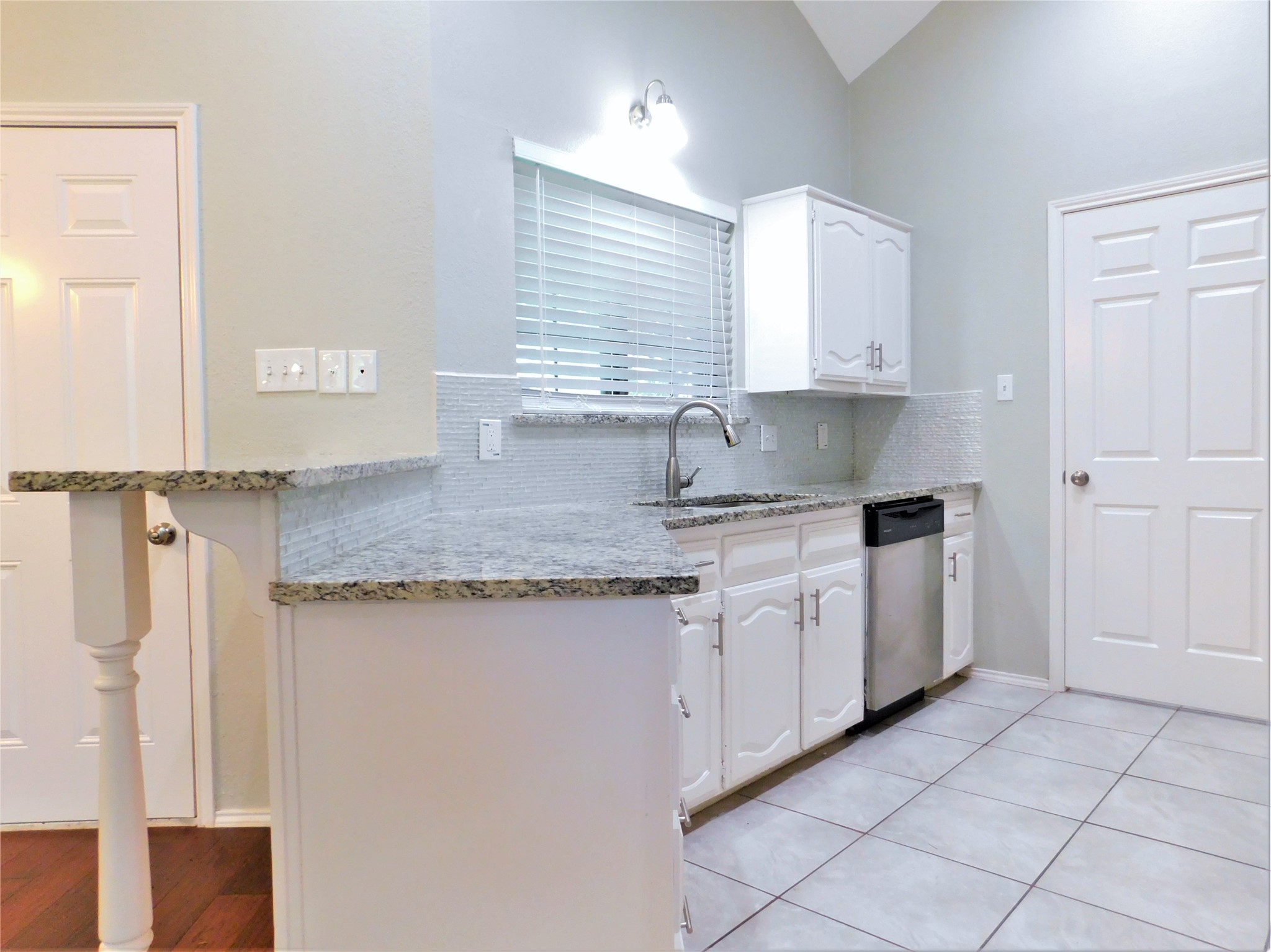 1539 Pickwick Lane Denton TX 76209
