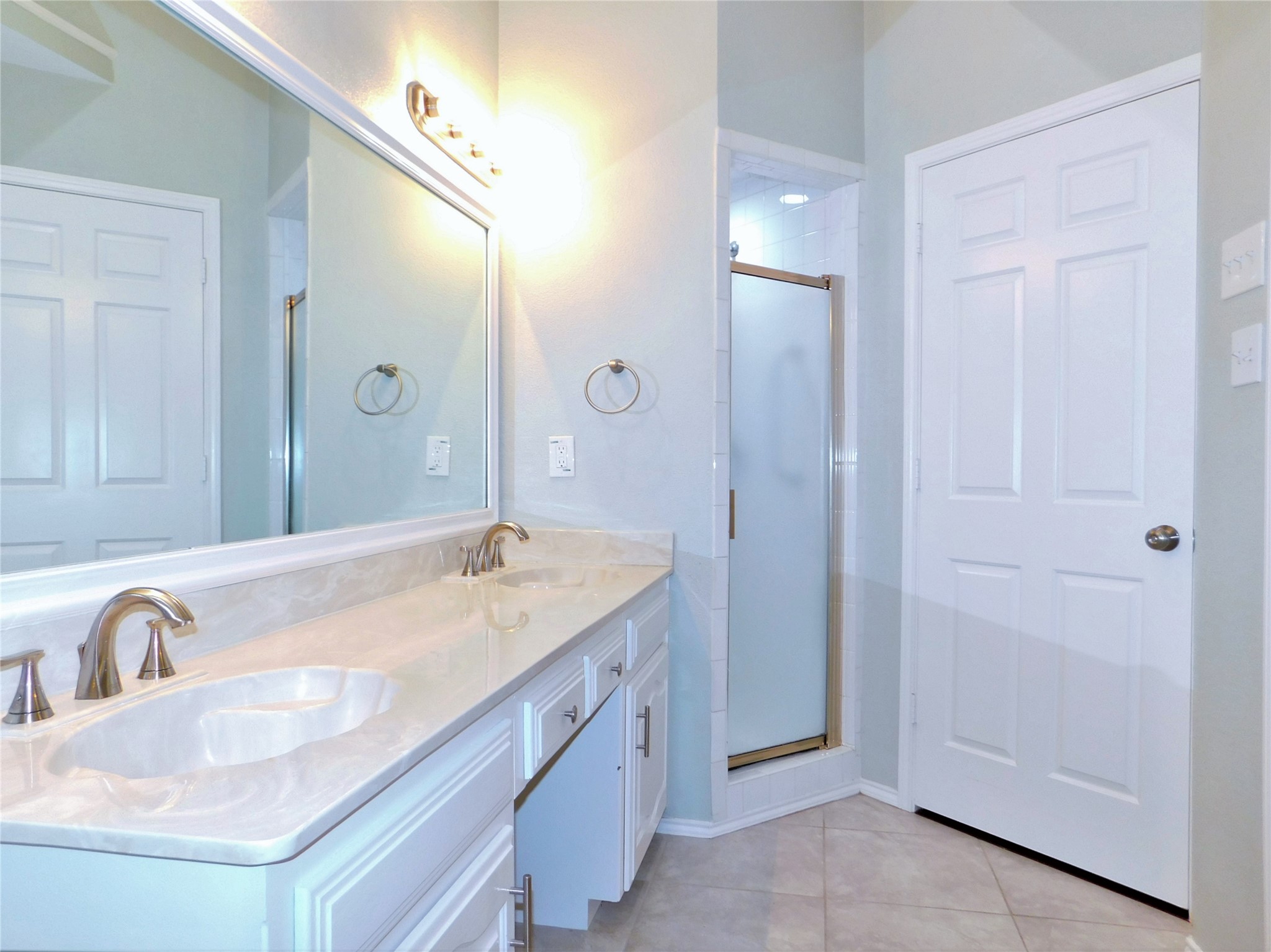 1539 Pickwick Lane Denton TX 76209