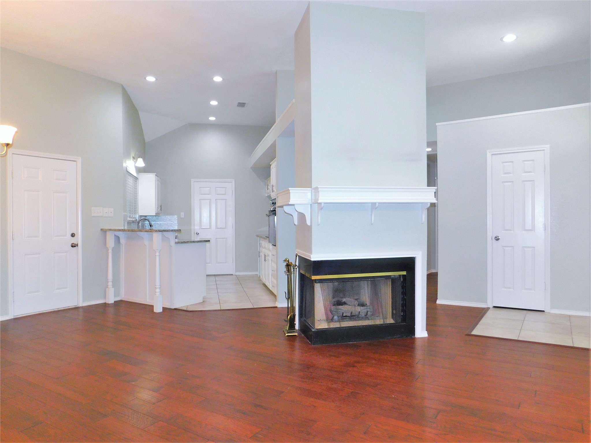 1539 Pickwick Lane Denton TX 76209