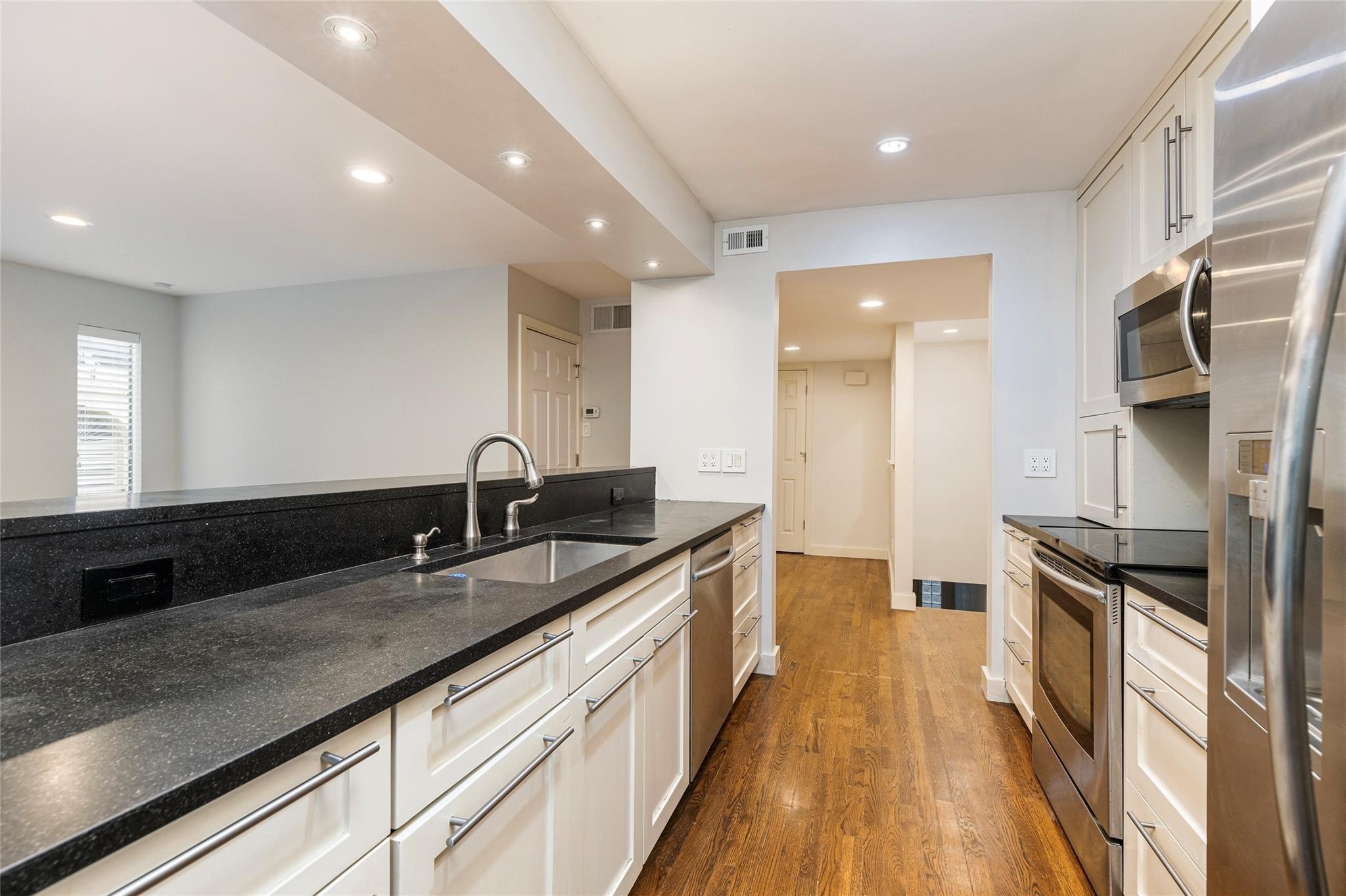4411 Gilbert Avenue Dallas TX 75219