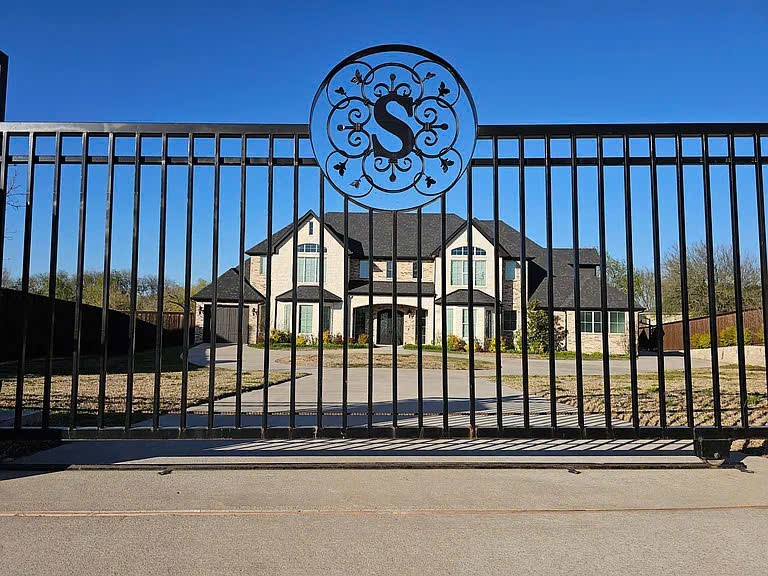 3824 Harvest Glen Celina TX 75009