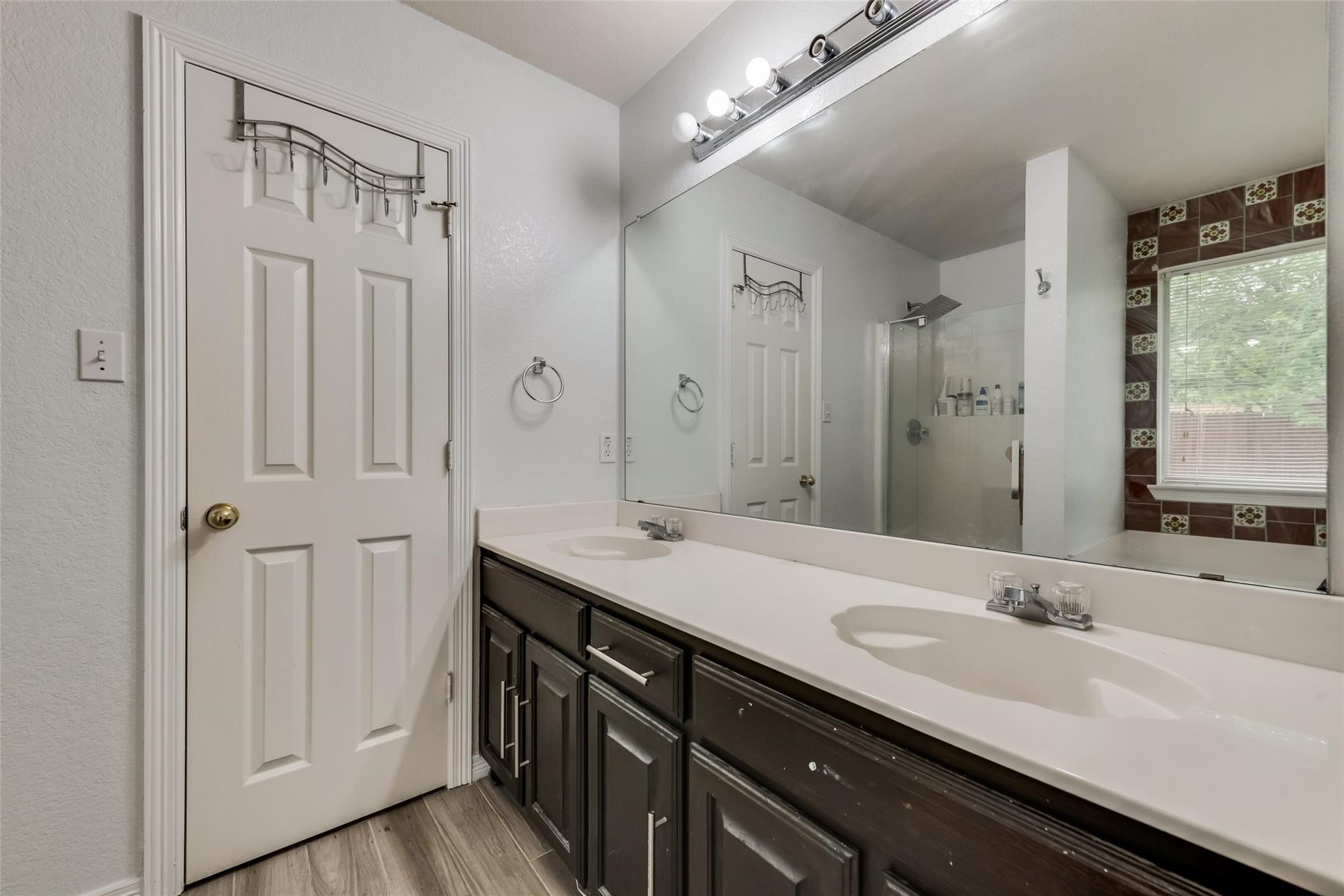 603 Pine Meadow Court Arlington TX 76012