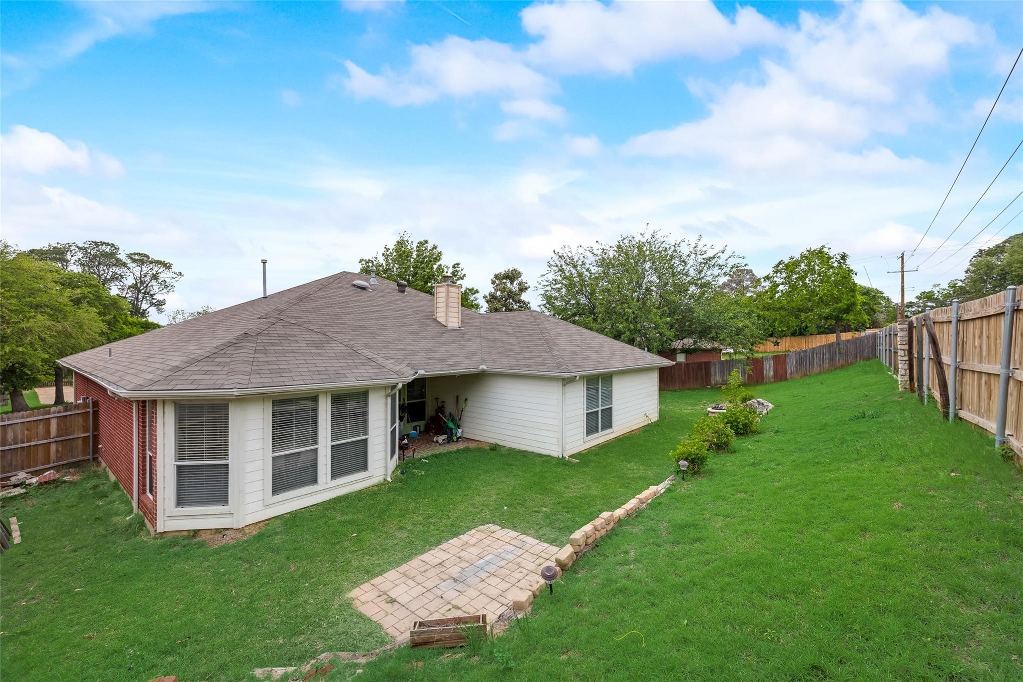 603 Pine Meadow Court Arlington TX 76012