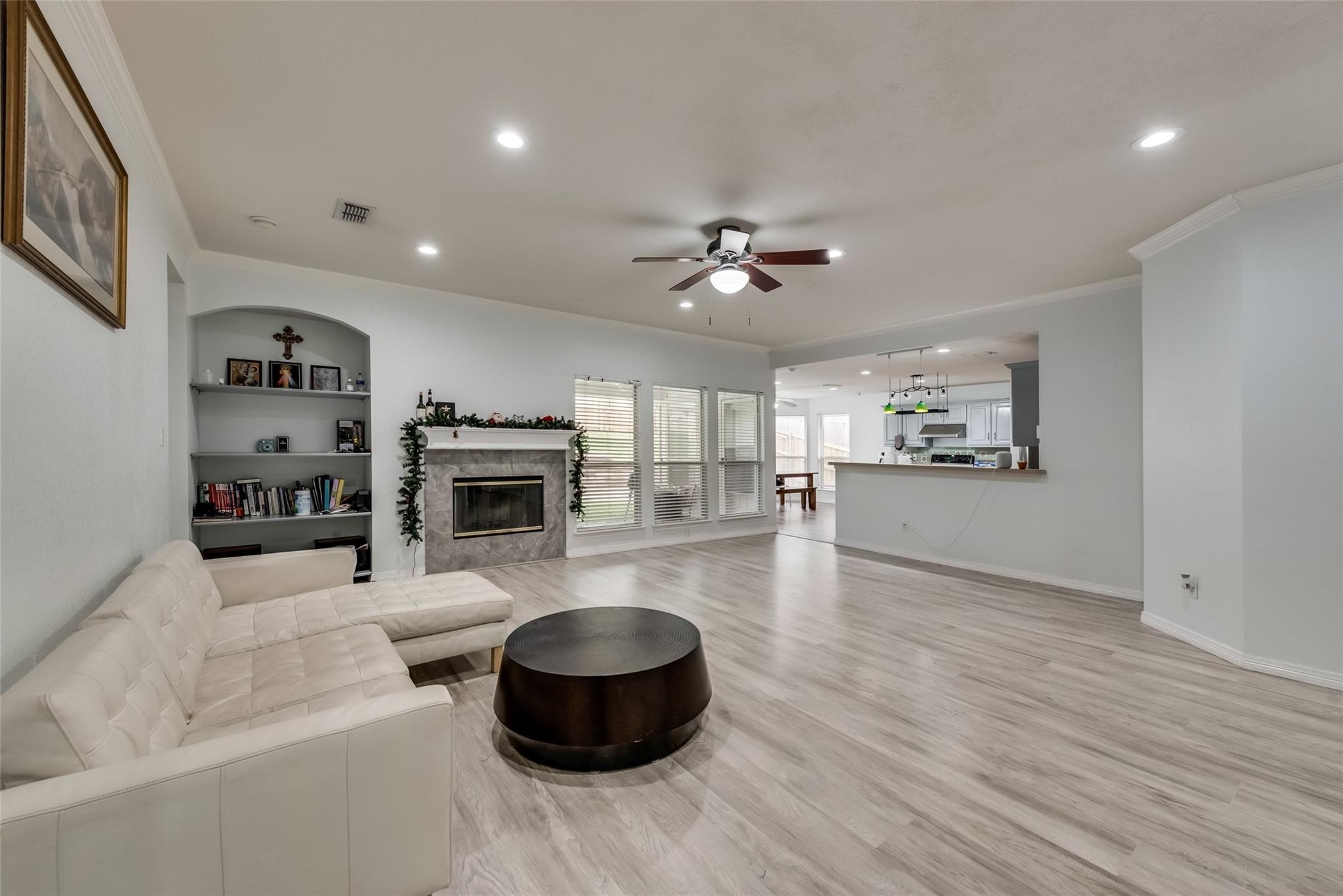 603 Pine Meadow Court Arlington TX 76012