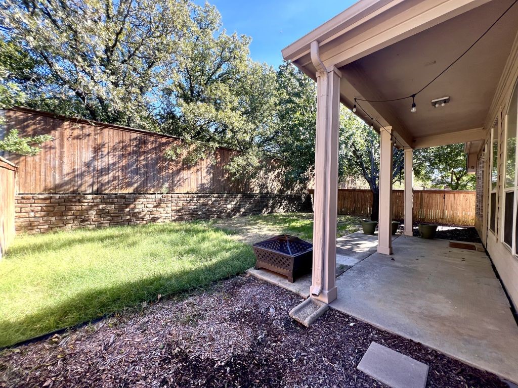 1570 Bonham Parkway Lantana TX 76226