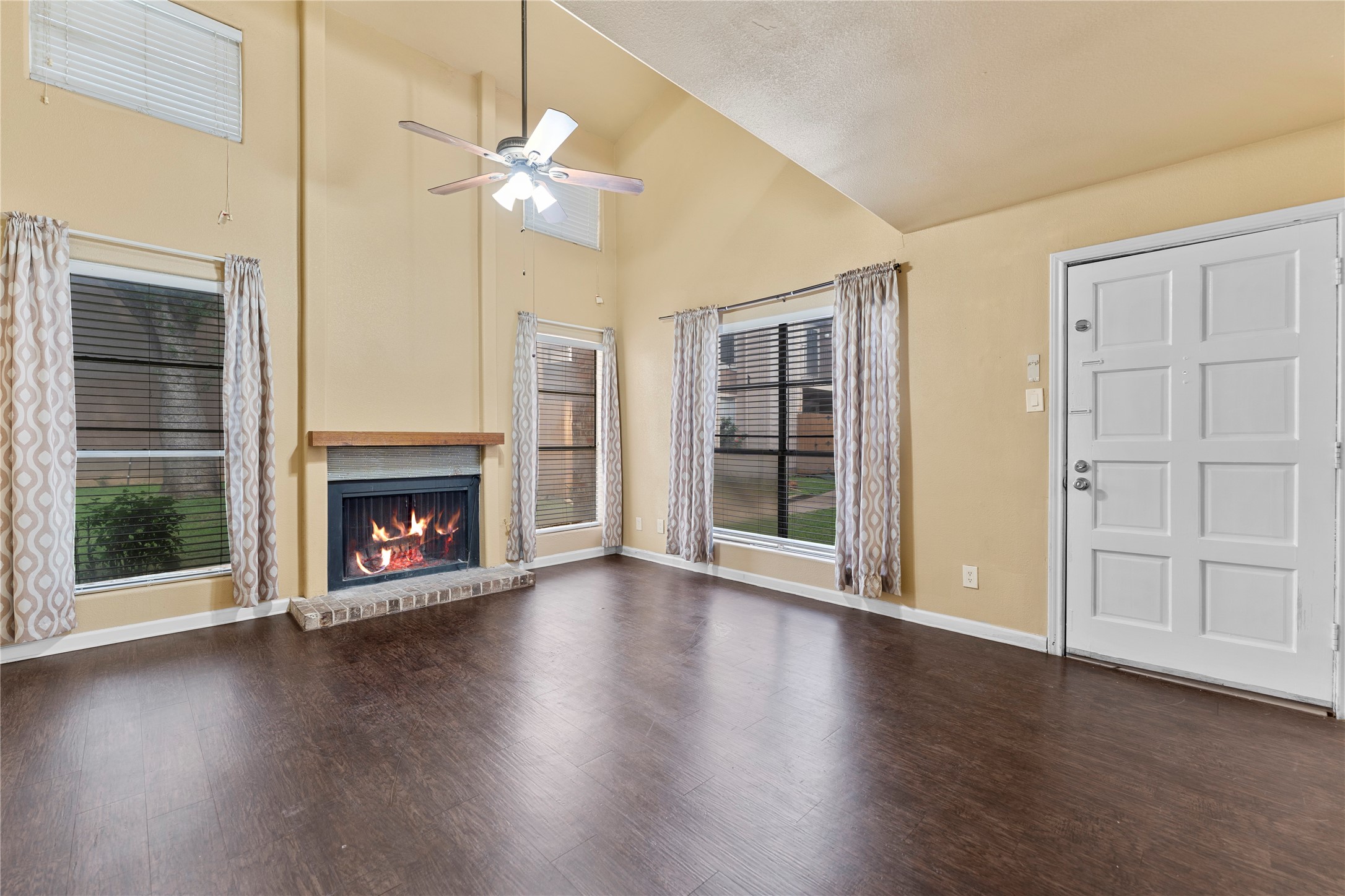 5516 Boca Raton Boulevard Fort Worth TX 76112