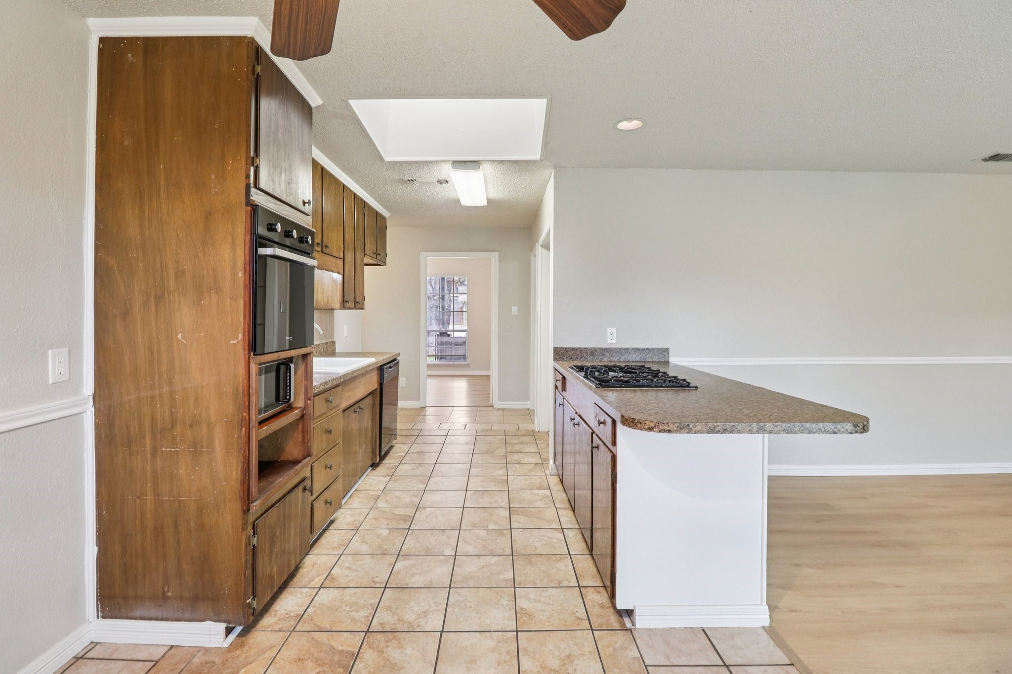 413 Glenhaven Drive Azle TX 76020