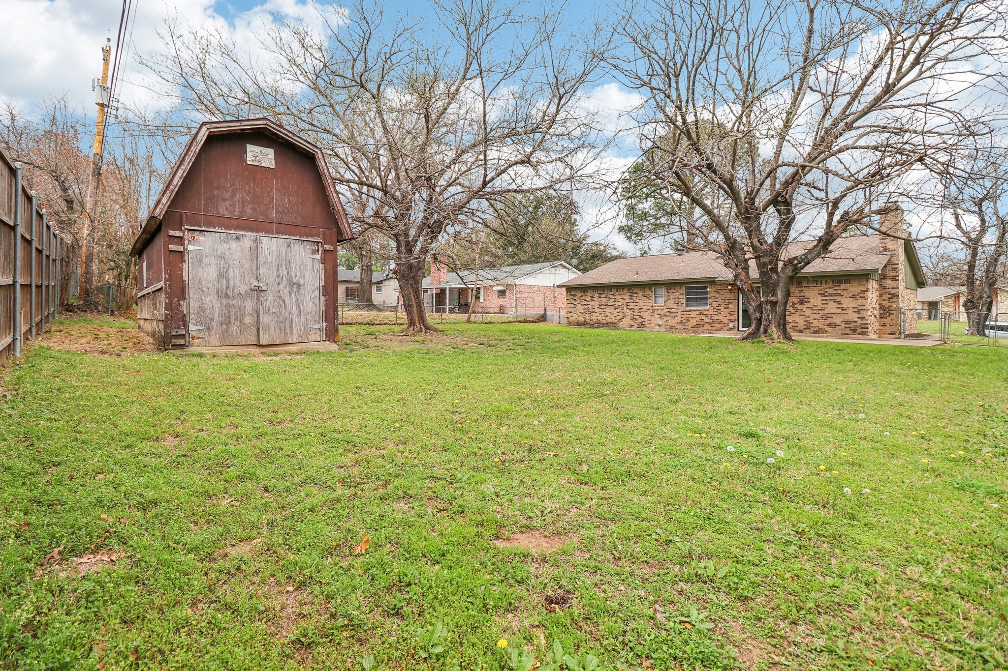413 Glenhaven Drive Azle TX 76020
