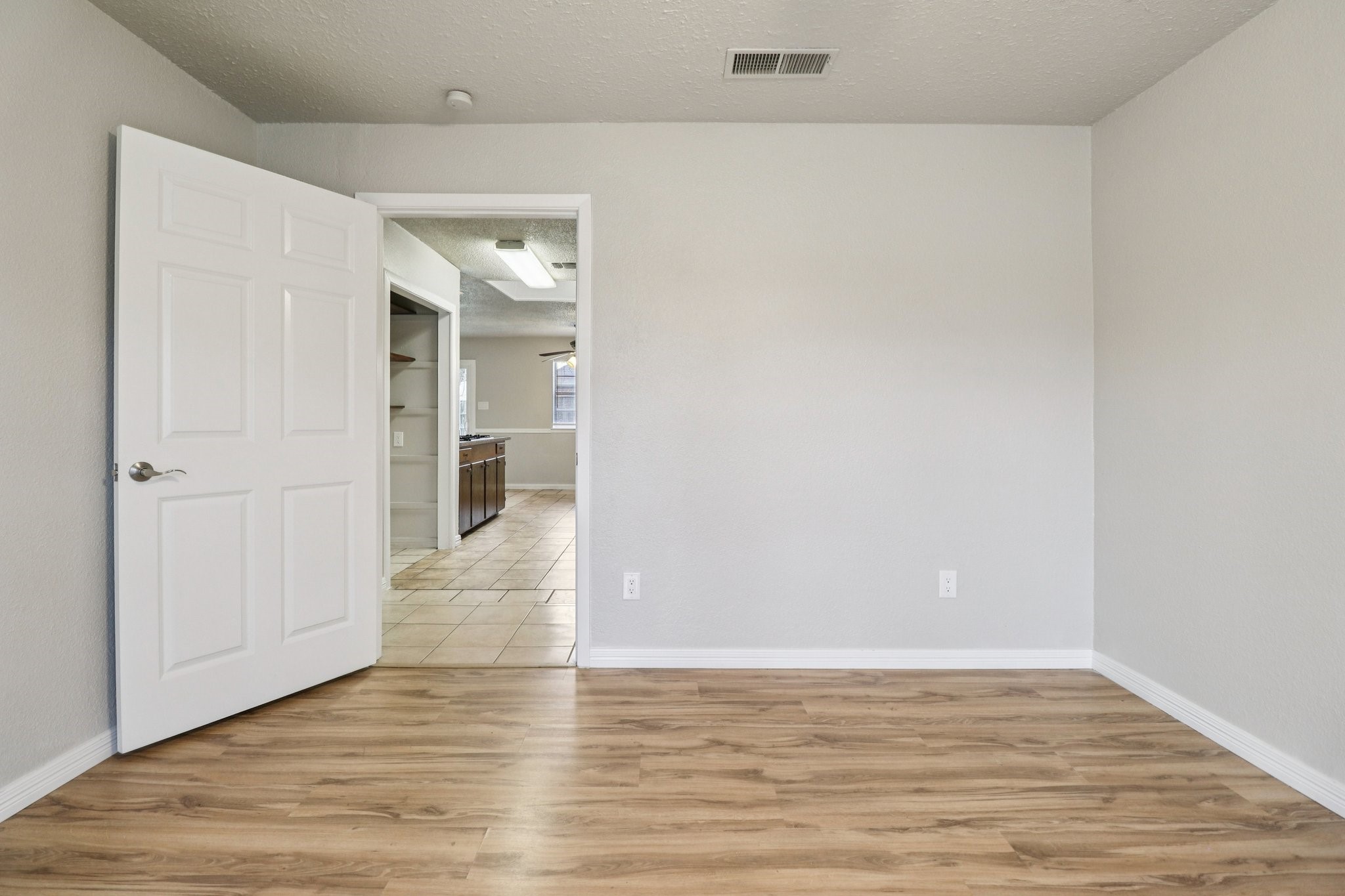 413 Glenhaven Drive Azle TX 76020
