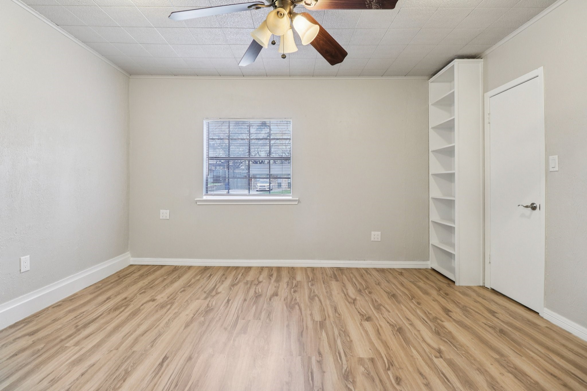 413 Glenhaven Drive Azle TX 76020
