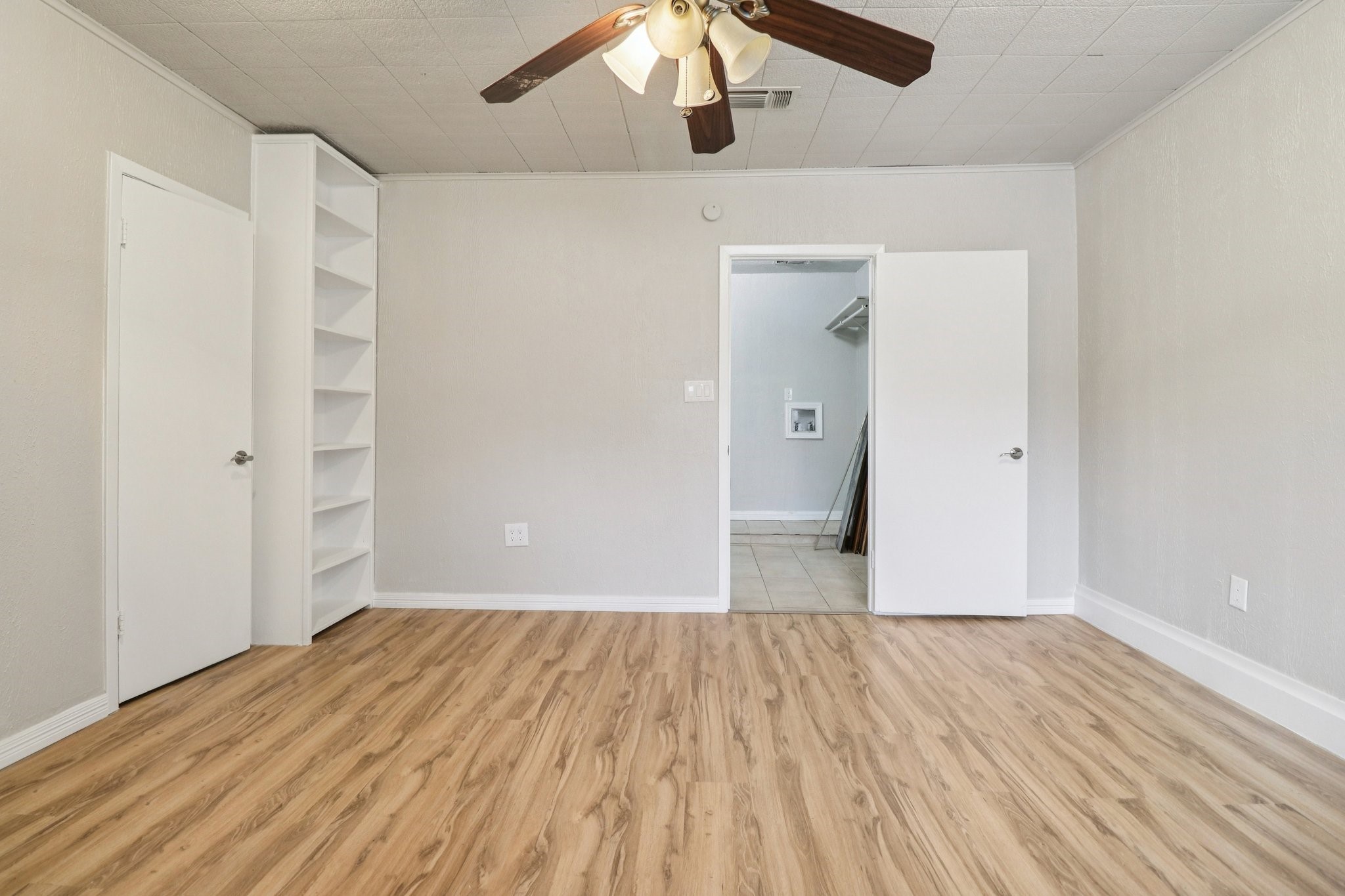 413 Glenhaven Drive Azle TX 76020