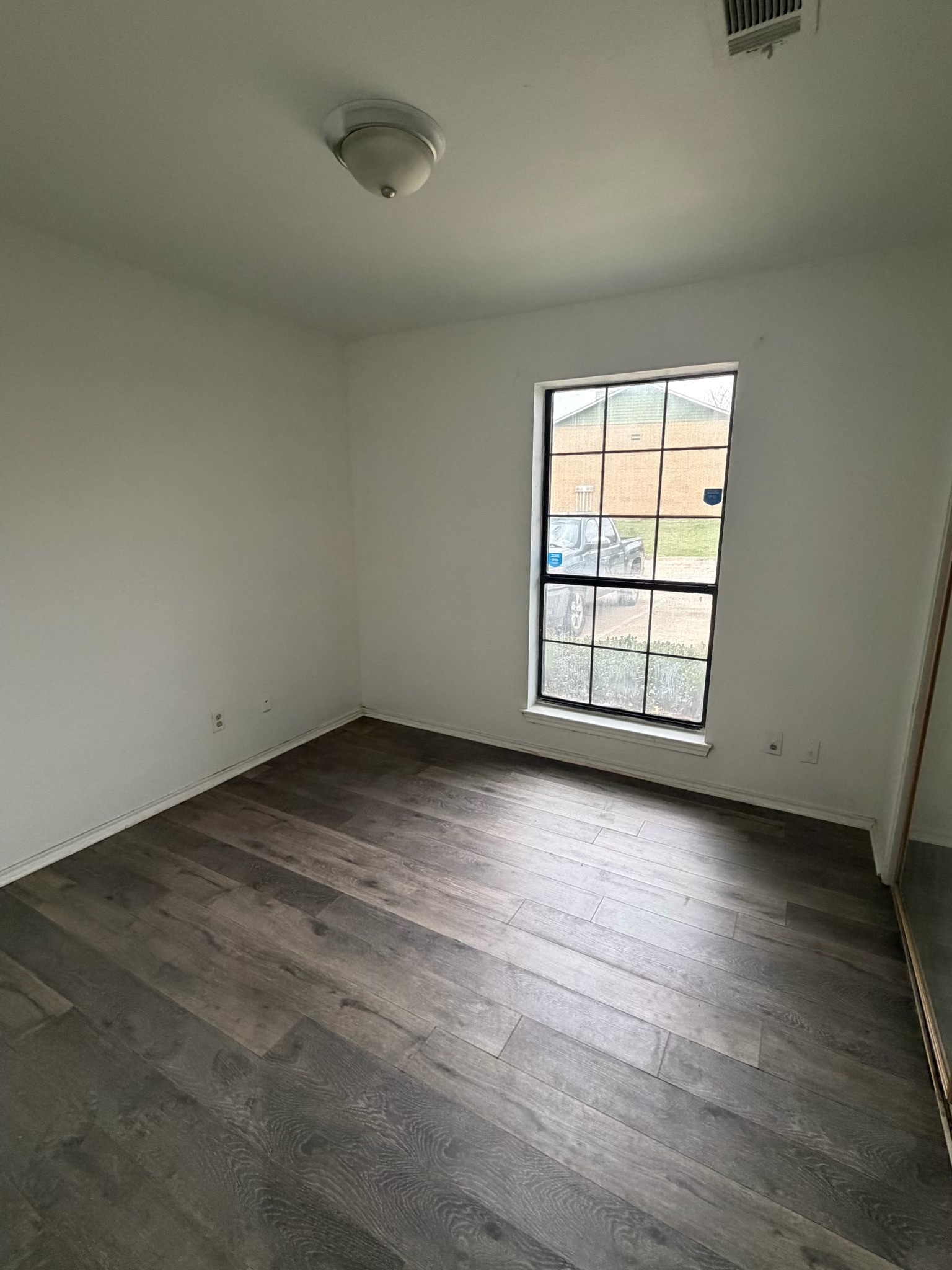 5901 Lake Hubbard Parkway Garland TX 75043