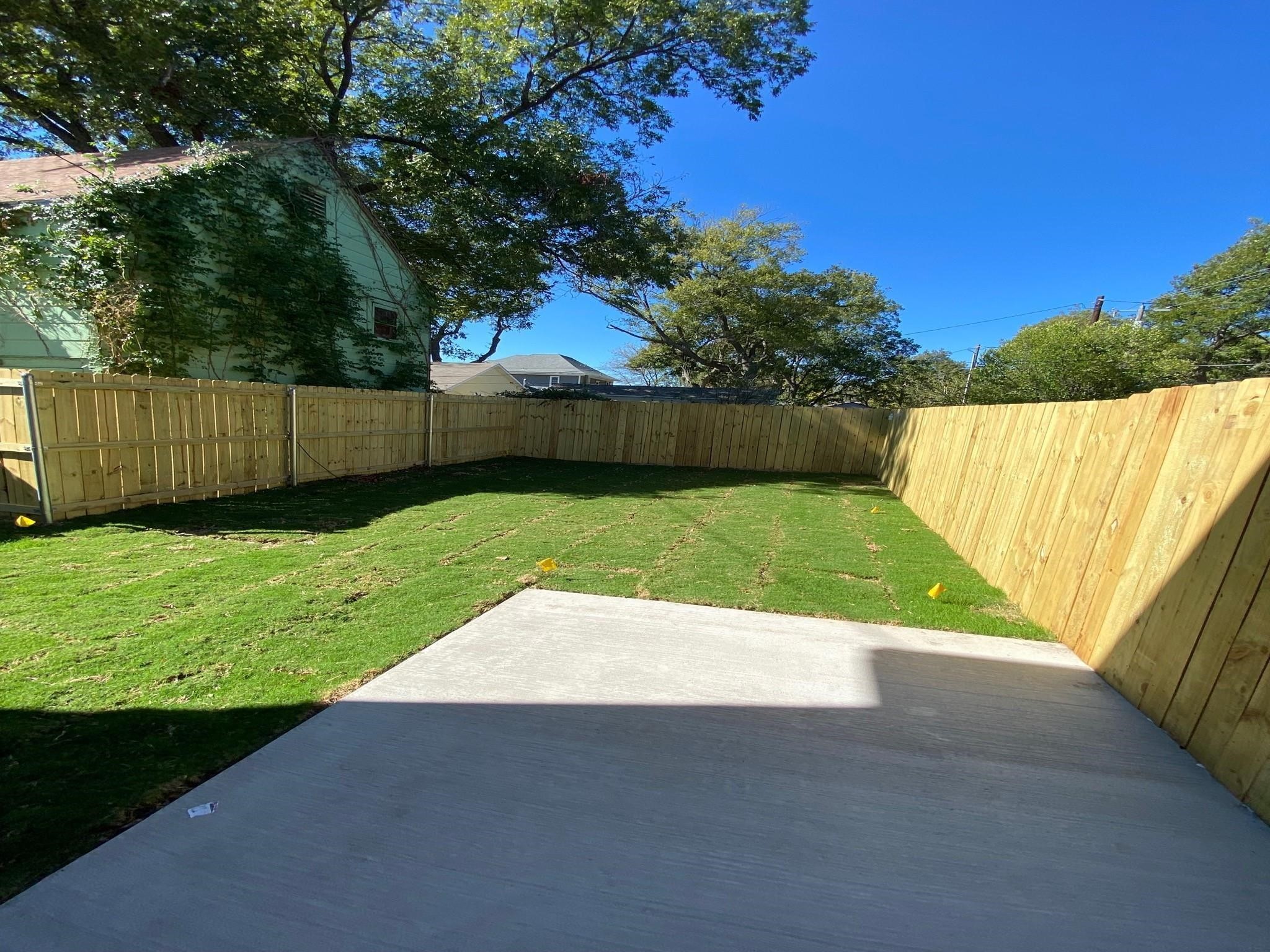 411 S Fannin Avenue Denison TX 75020