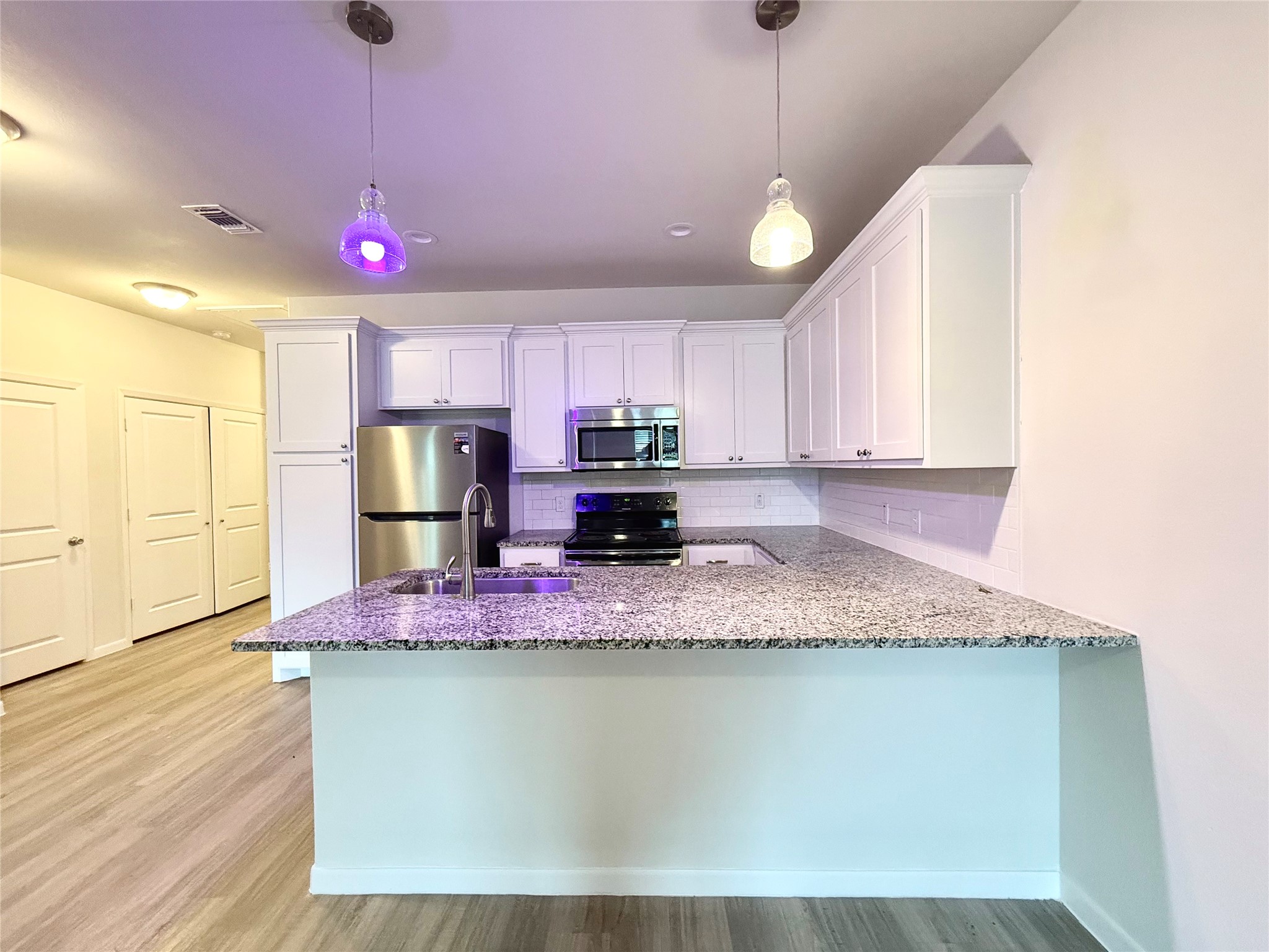 2301 N Hickory Sherman TX 75092