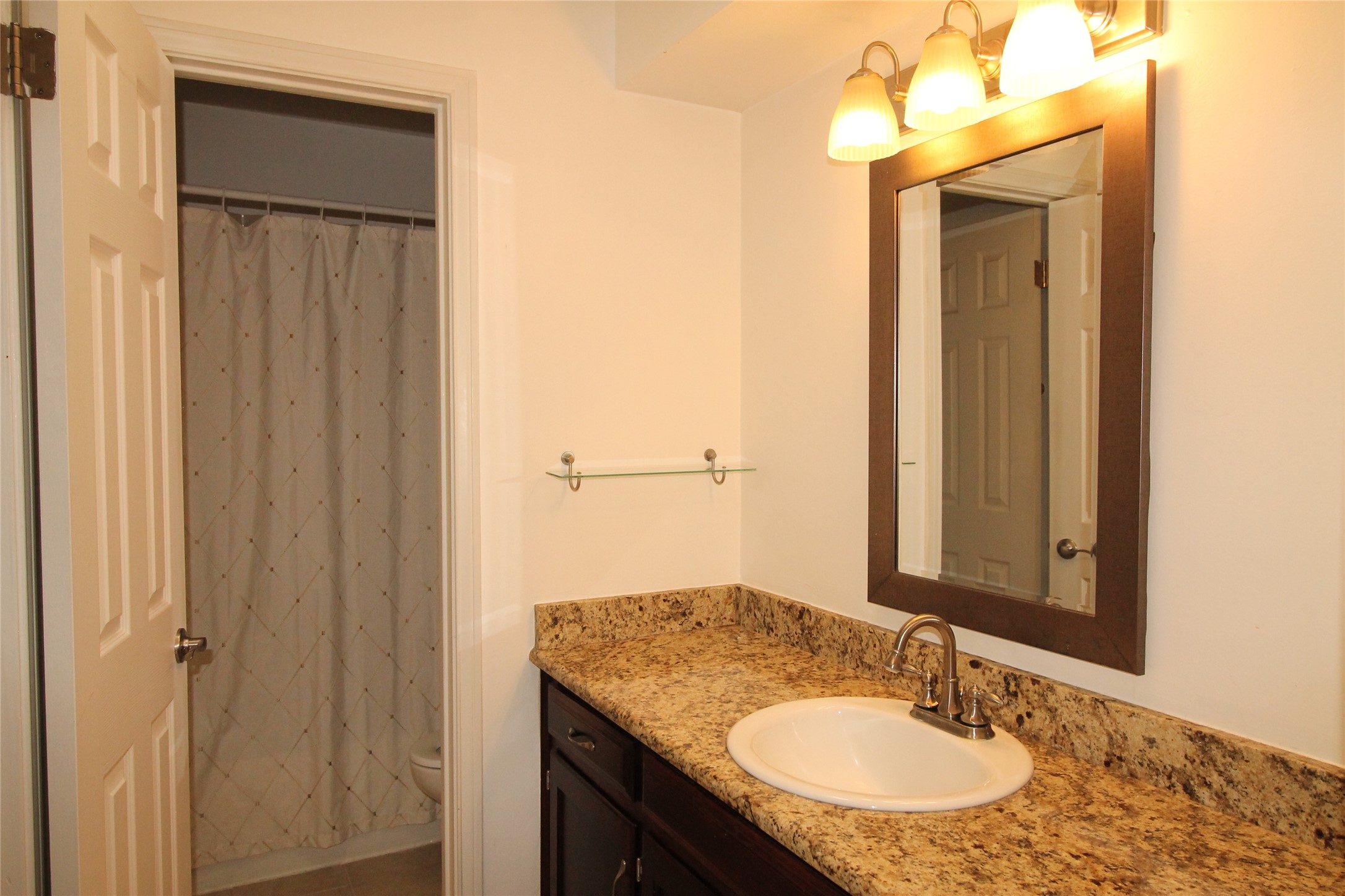 1714 Red Bud Lane Euless TX 76039