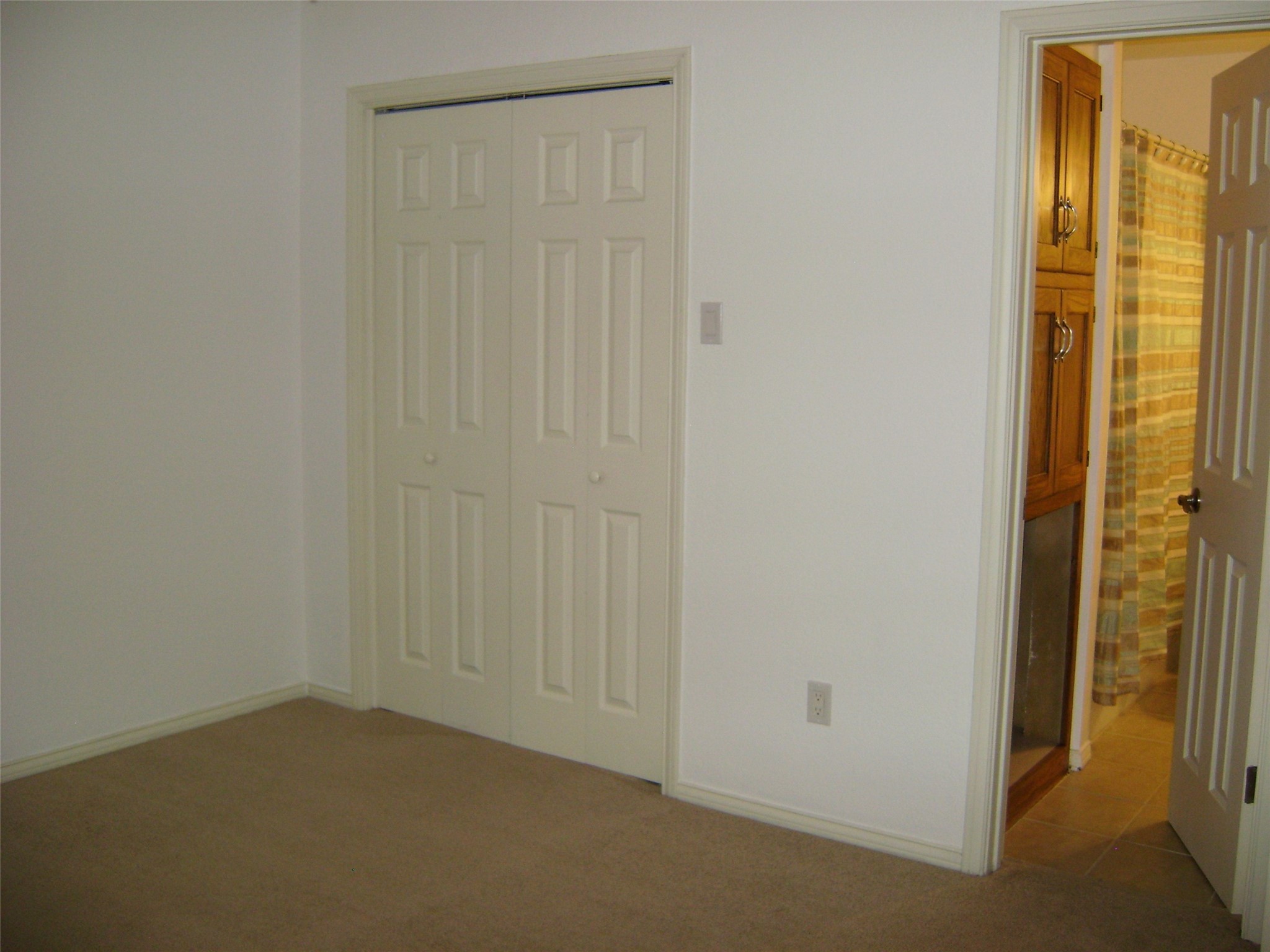 1714 Red Bud Lane Euless TX 76039