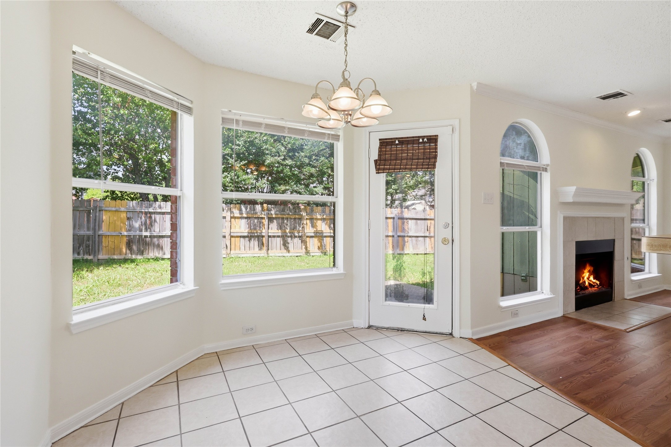 2082 Sailmaker Court Lewisville TX 75067
