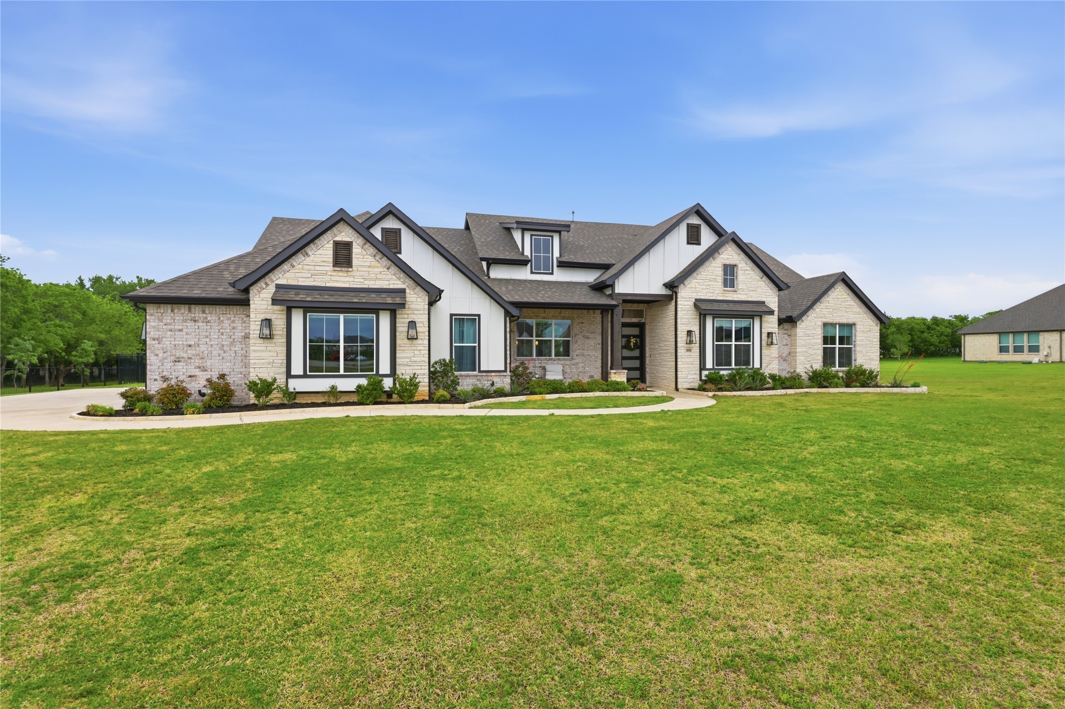 300 Waterview Drive Gunter TX 75058