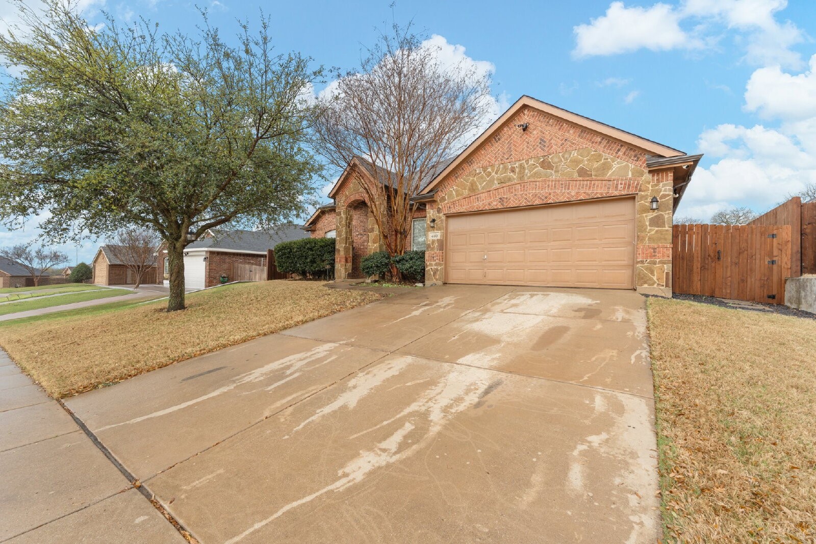 400 Hidden Lake Court Burleson TX 76028