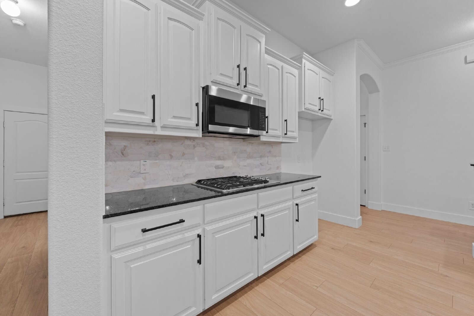 400 Hidden Lake Court Burleson TX 76028