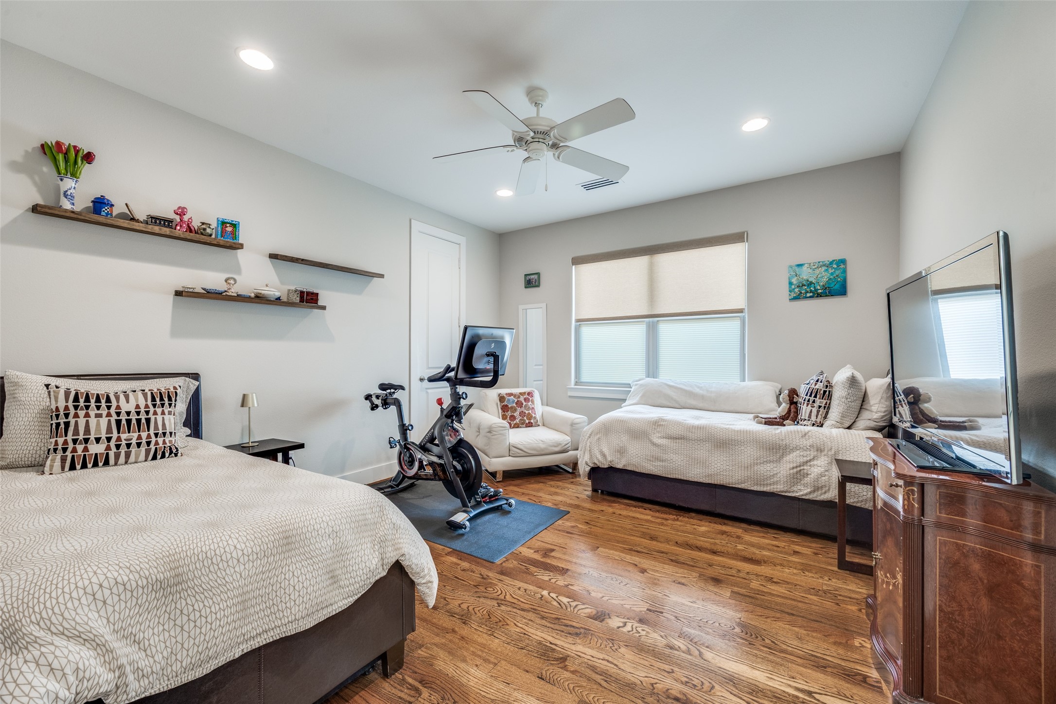 5611 Martel Avenue Dallas TX 75206