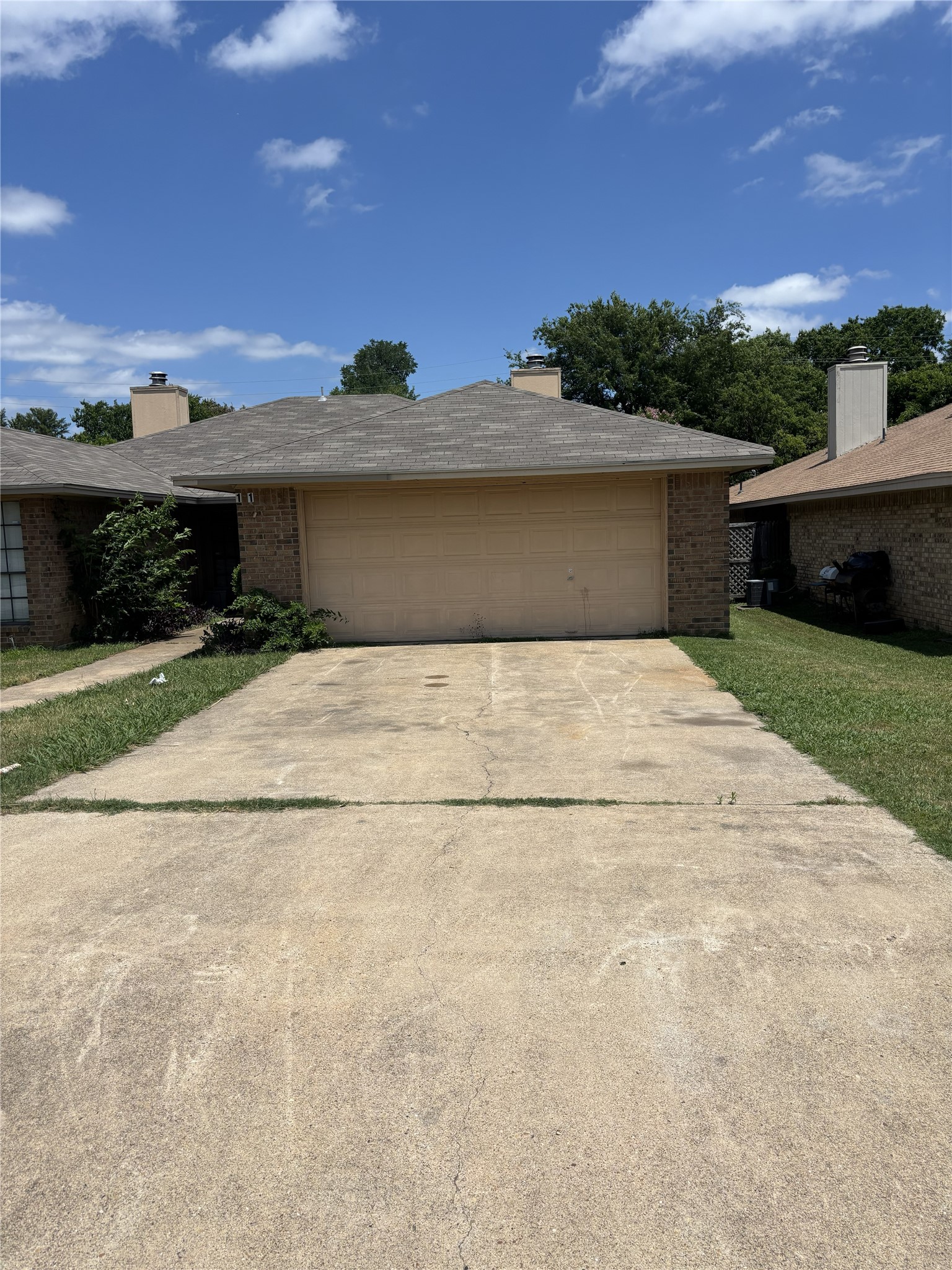 121 Wildwood Drive Duncanville TX 75137