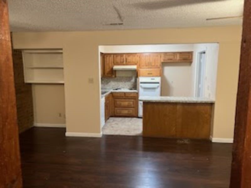 121 Wildwood Drive Duncanville TX 75137