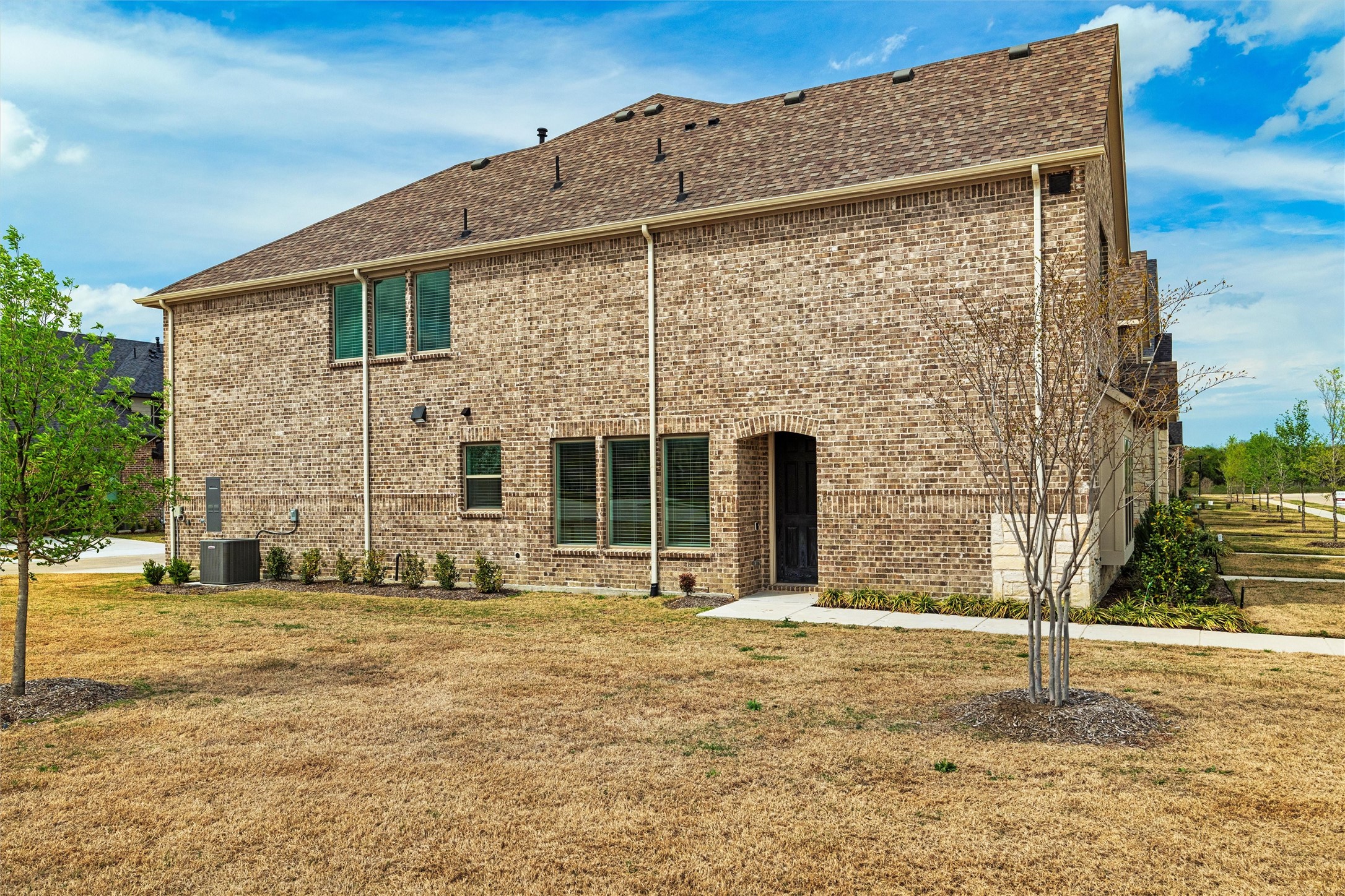 7053 Cedar Creek Drive Grand Prairie TX 75054