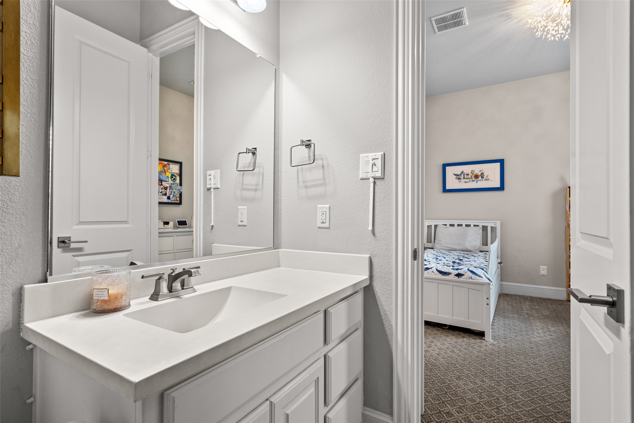 7600 Glenwick The Colony TX 75056