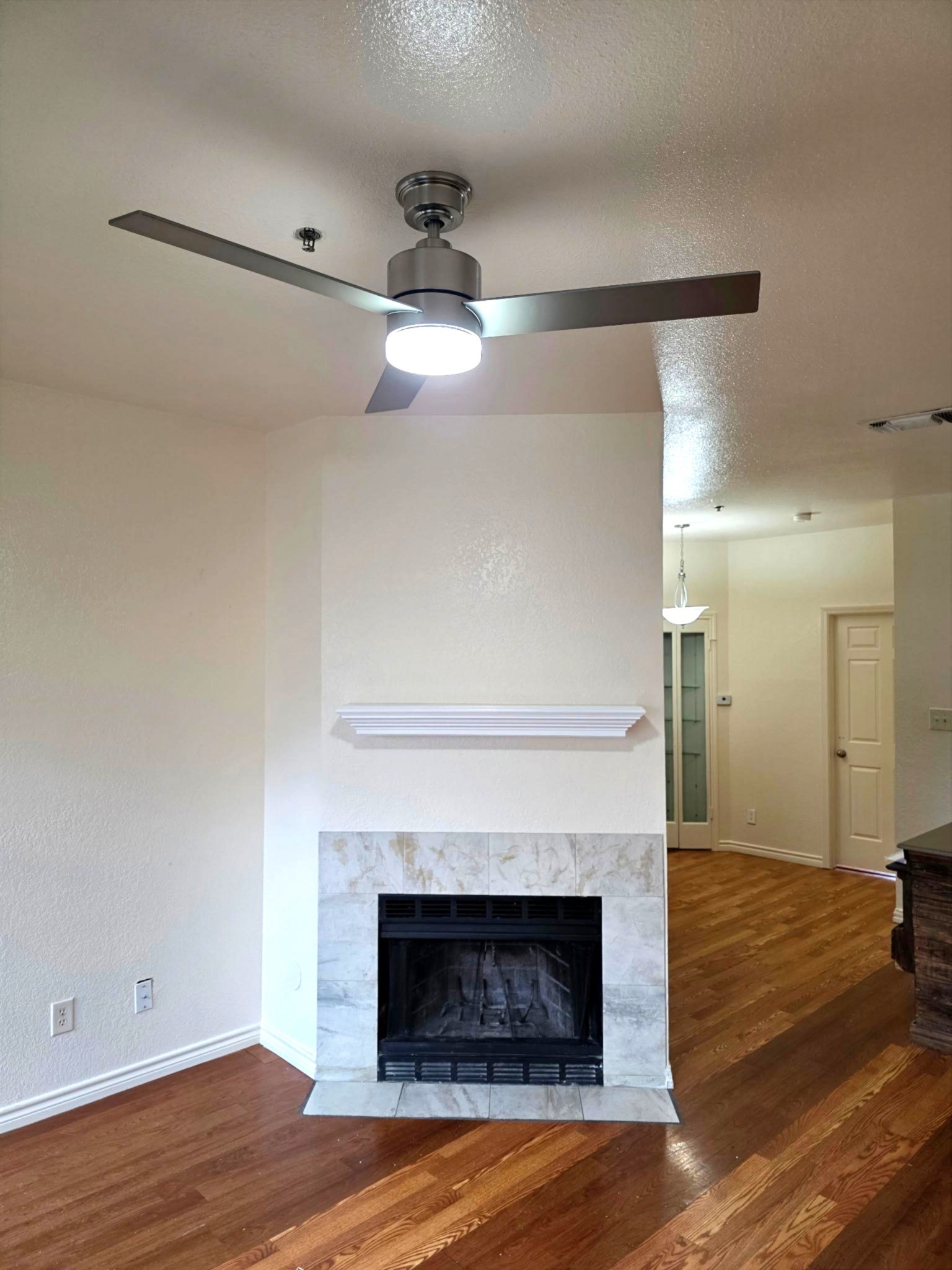 4800 W Lovers Lane Dallas TX 75209