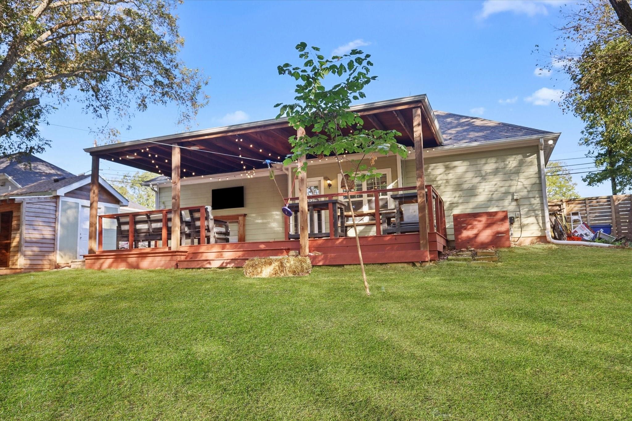 1185 E Jefferson Street Van Alstyne TX 75495