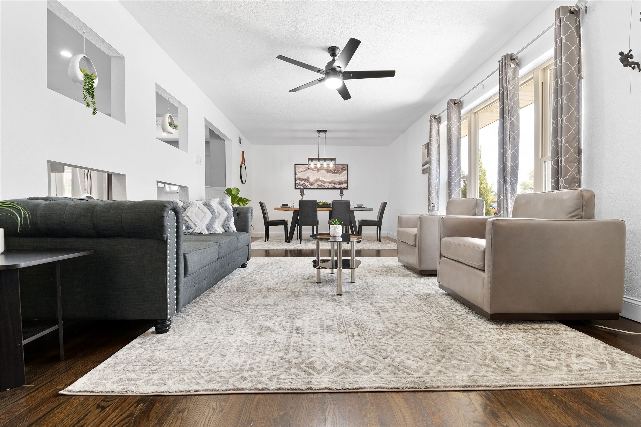3364 Darvany Drive Dallas TX 75220