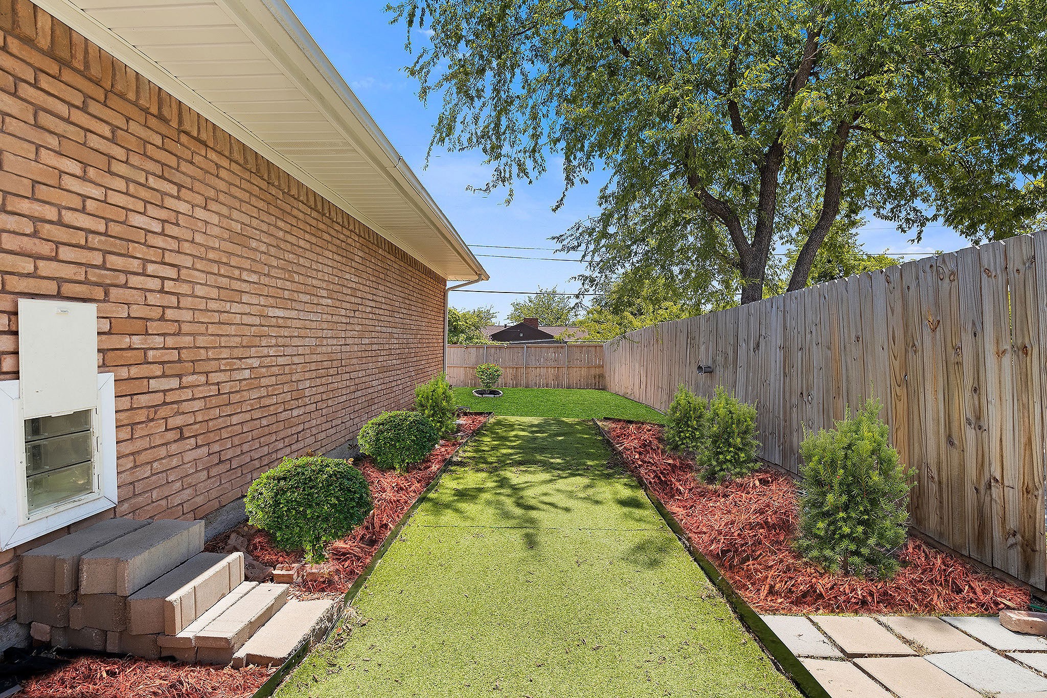 3364 Darvany Drive Dallas TX 75220